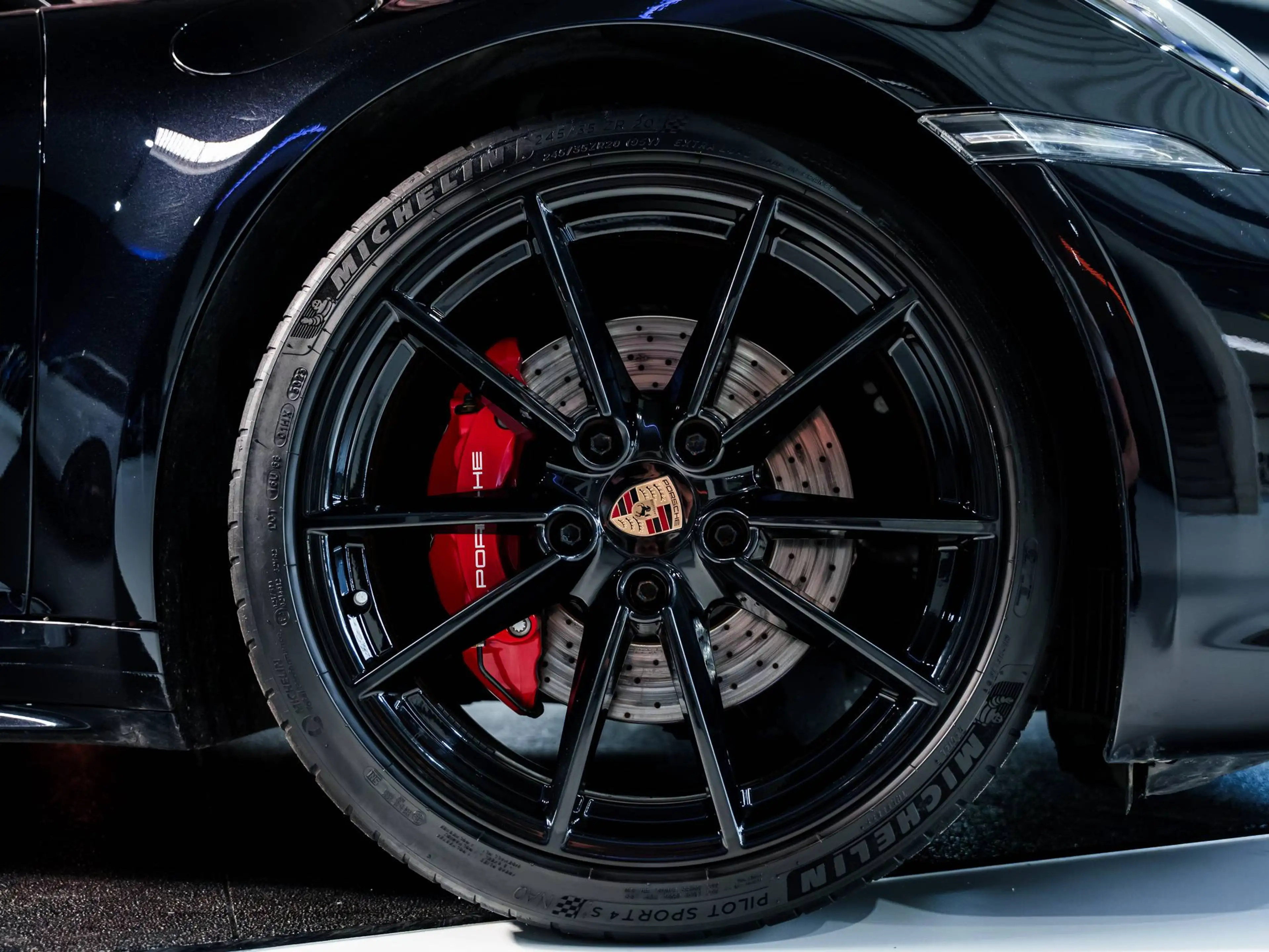 Porsche 911 992 Carrera 4S PDK - Sport Chrono - Sportuitlaat - Lift - Ventilatie - Schuifdak - BOSE - 360° - ACC — photo 3