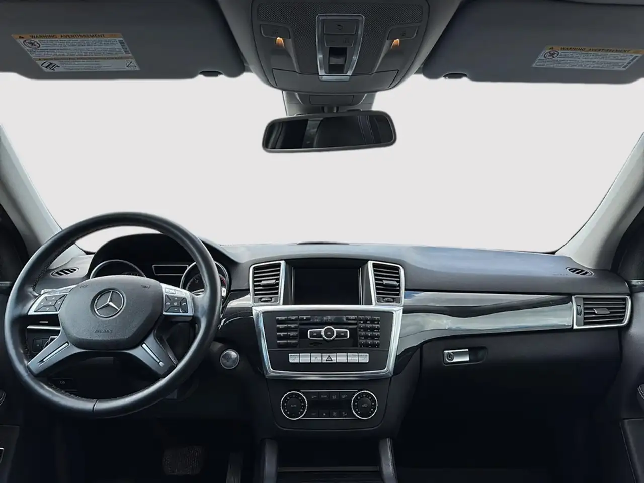 Mercedes-Benz M-Class снимка Mercedes-Benz M-Class