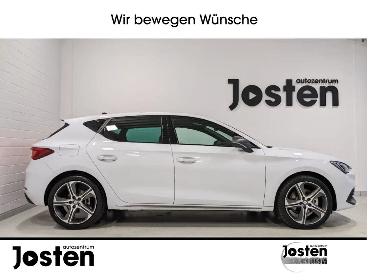 SEAT Leon FR 2.0 TSI DSG LED Pano StHz Beats Navi Wit - 2