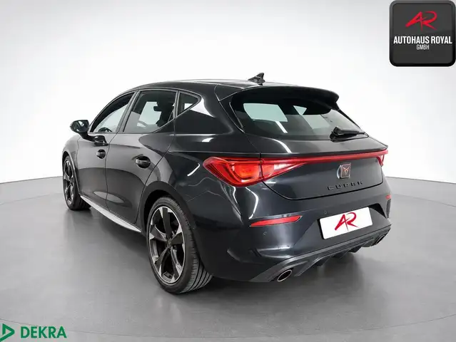 Cupra Leon view 2