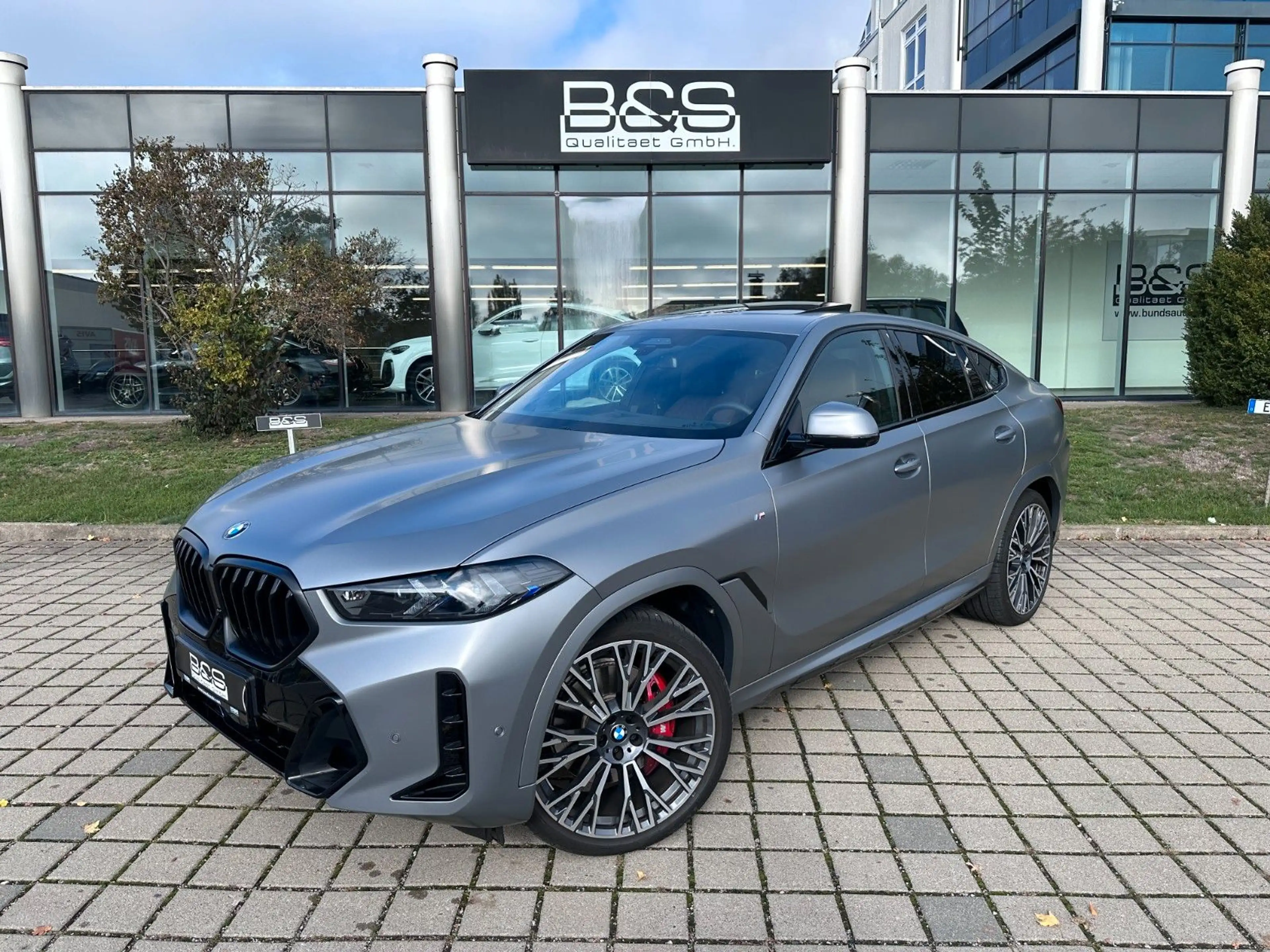 BMW X6 30 d xDrive M Sport | Mwst Ausw|BMW Garanti| — photo 2
