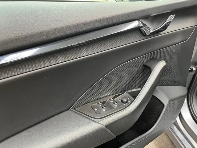 Skoda Octavia view 16