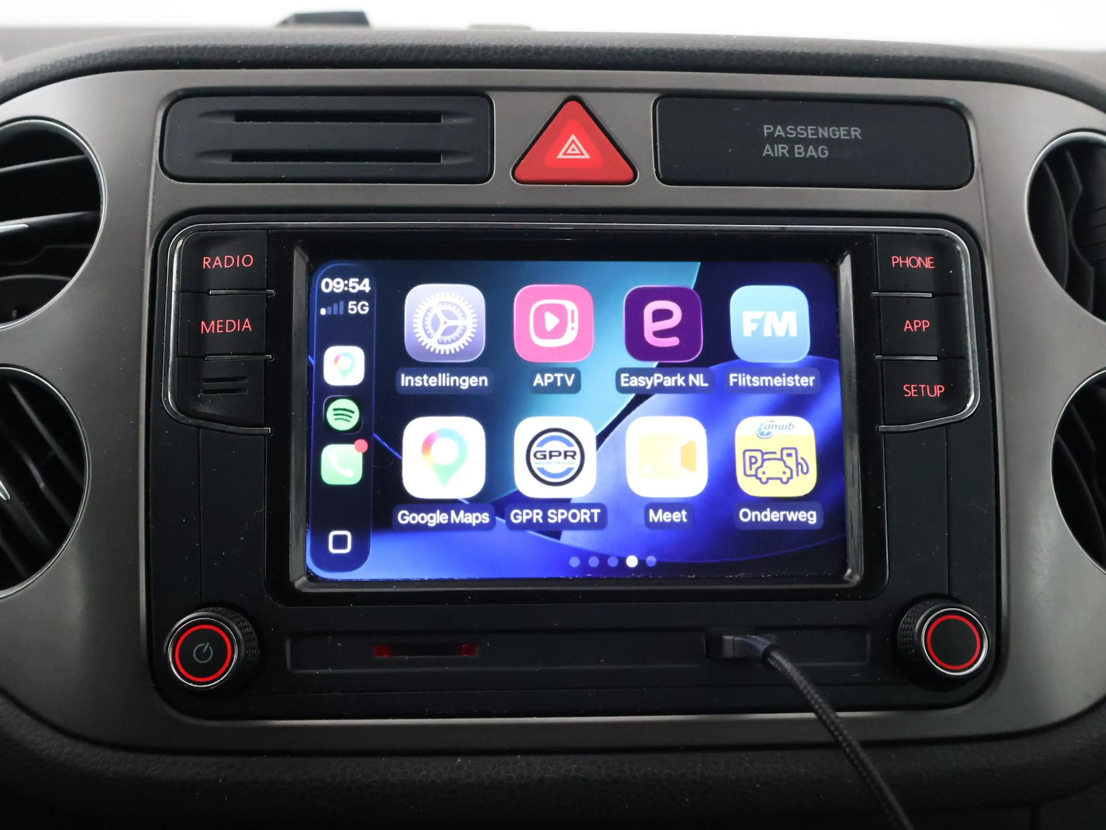 Volkswagen Tiguan 2.0 TSI 170 PK SPORT&STYLE 4MOTION AUT. + CARPLAY — photo 28