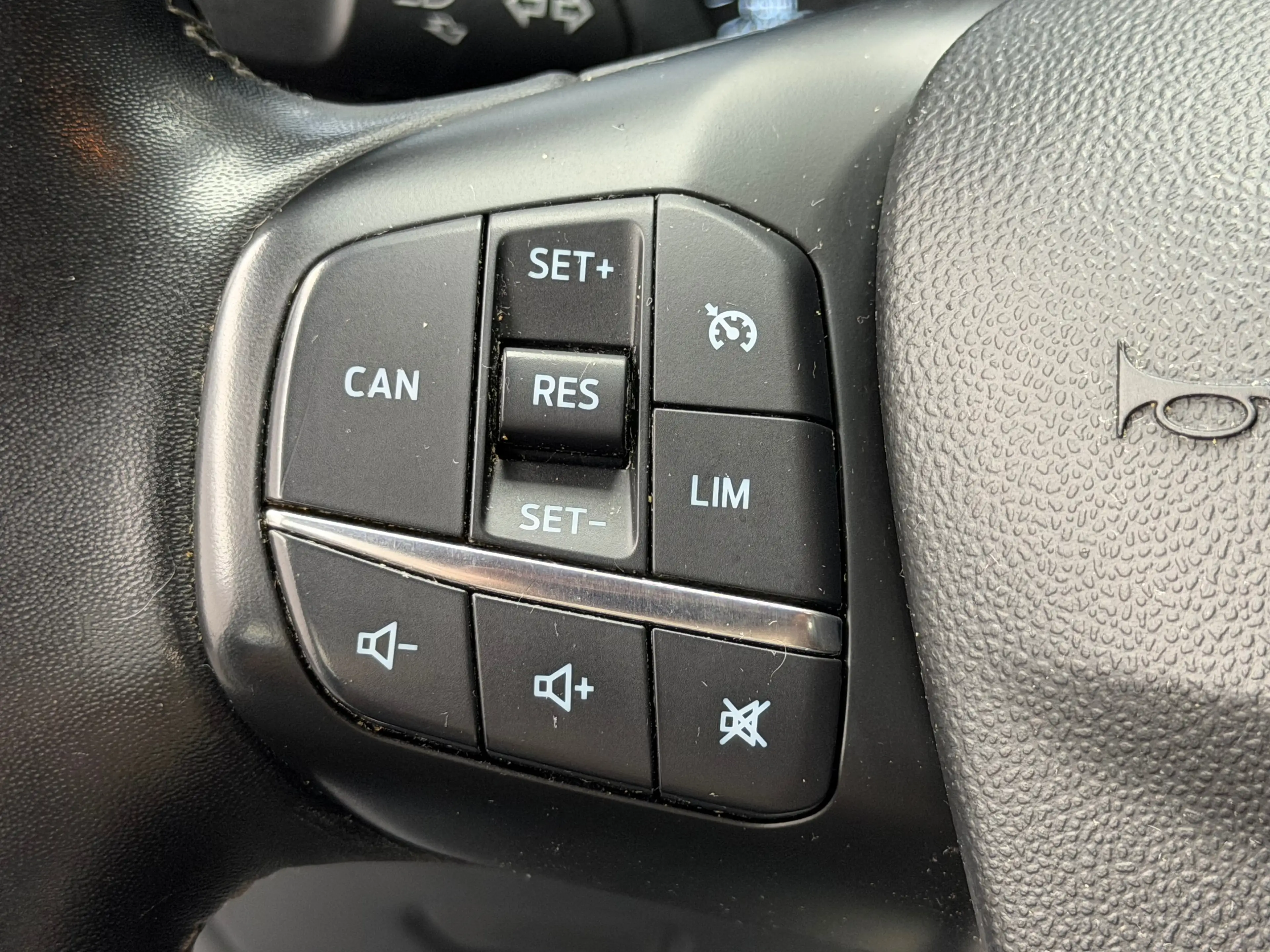 Ford Fiesta 1.0 EcoBoost * 1ER PROP + CLIM + REGU + GARANTIE * — photo 15
