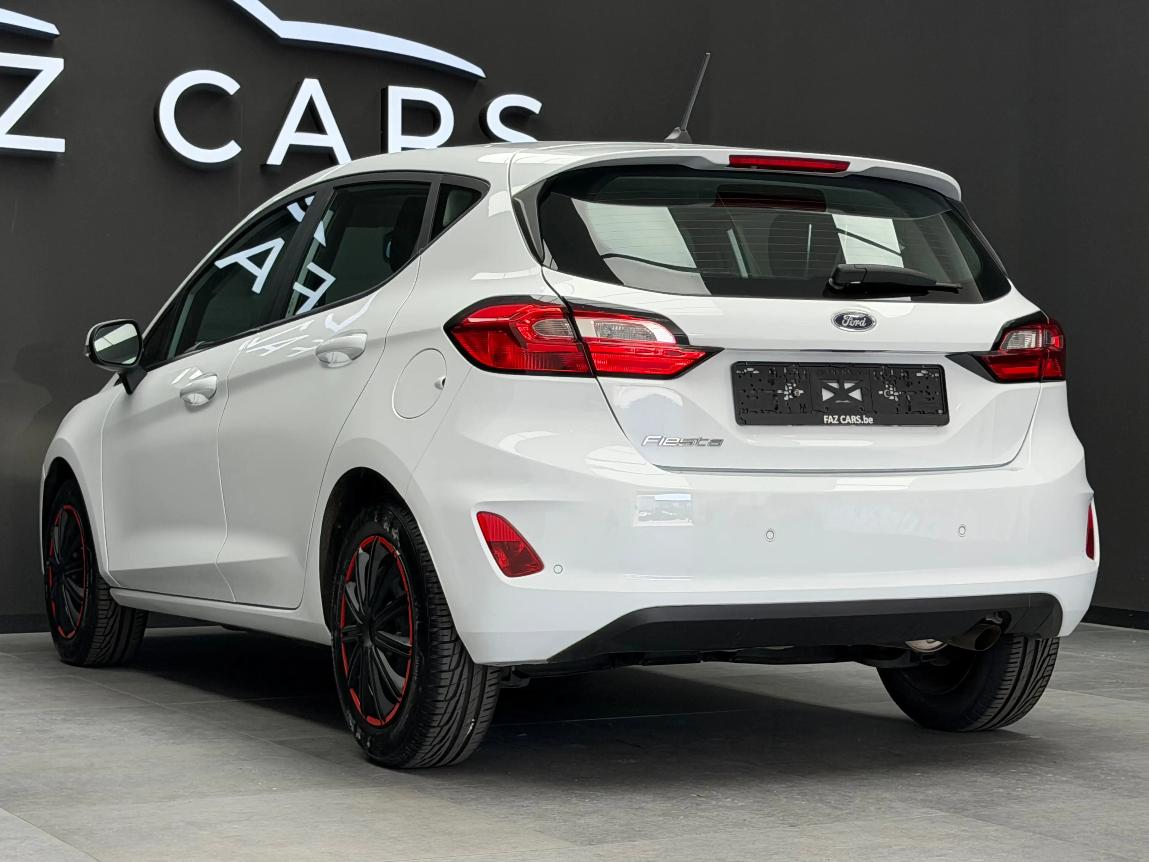 Ford Fiesta 1.0 EcoBoost * 1ER PROP + CLIM + REGU + GARANTIE * — photo 7