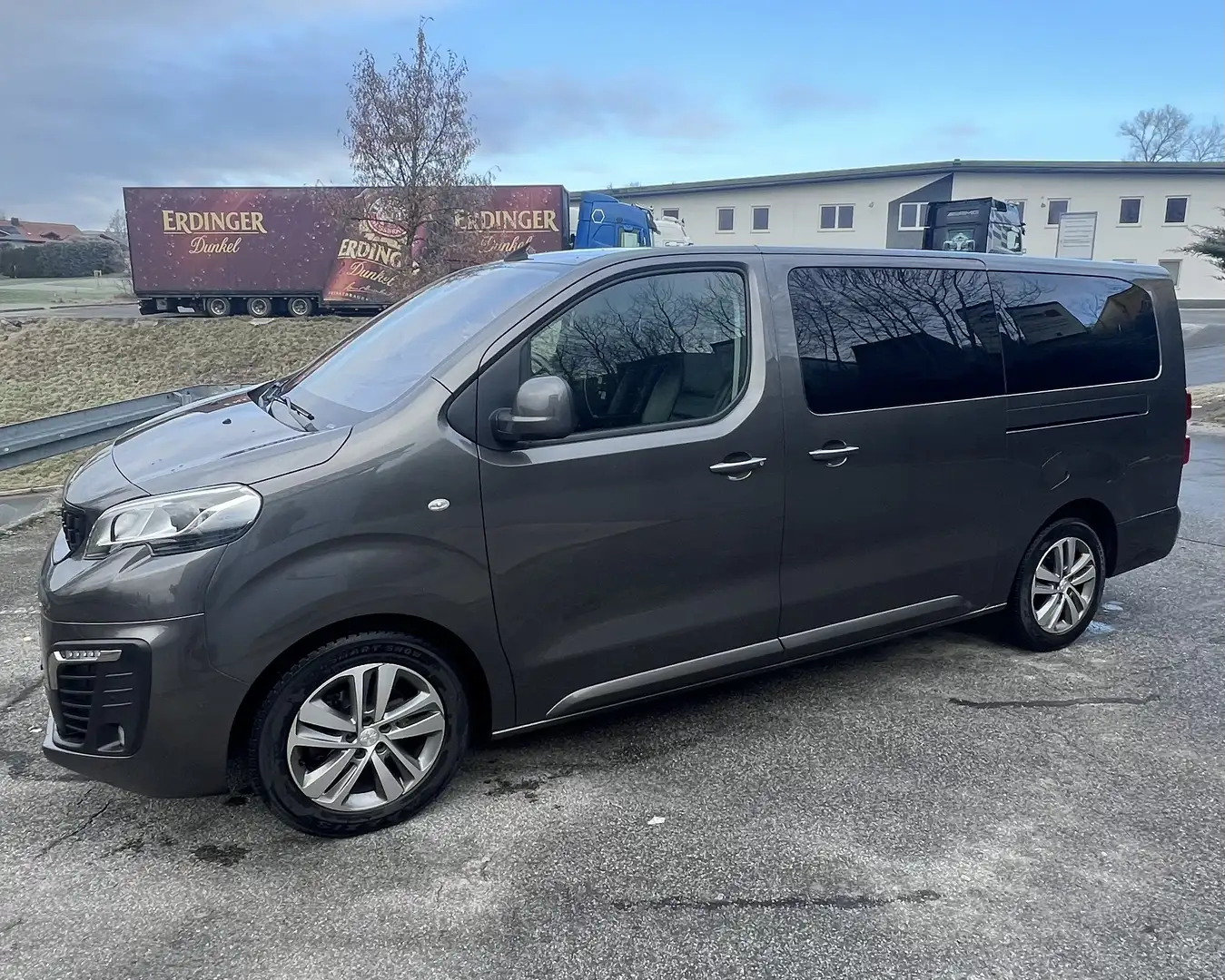 Peugeot Traveller Allure L3 Aut. AHK 177PS Grau - 2