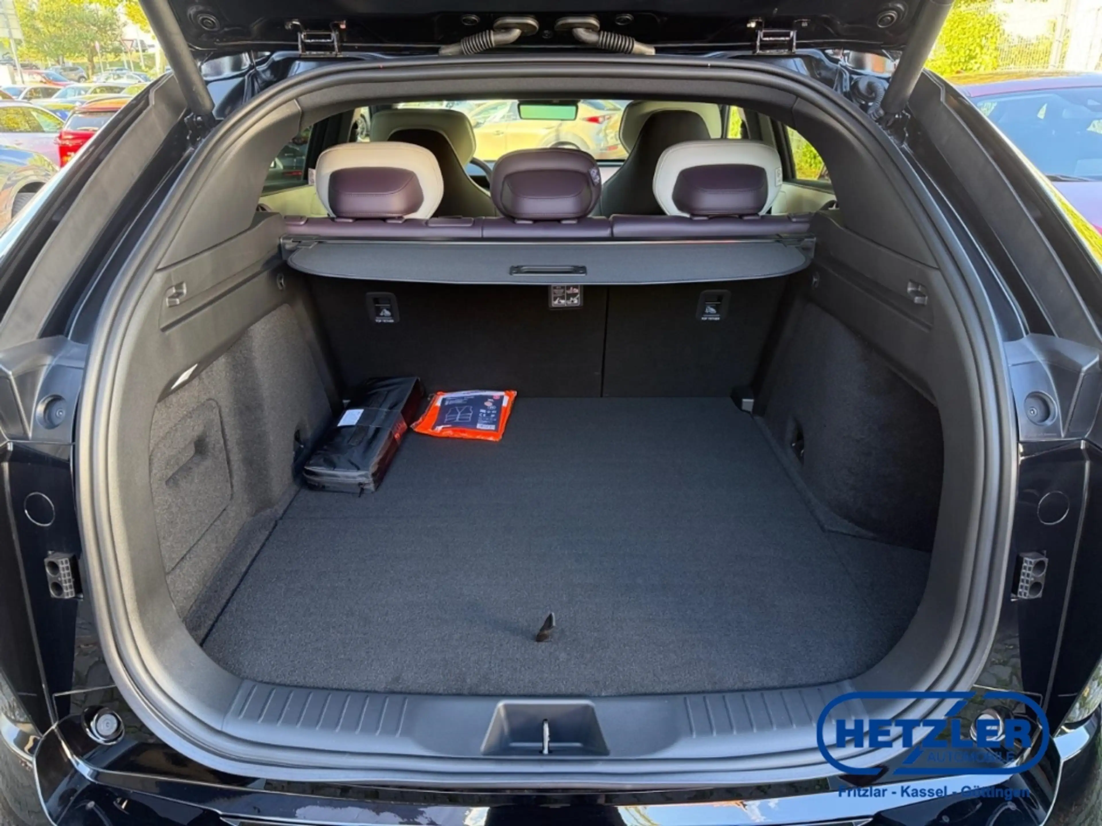 Mazda CX-6e e 190 kW EV Takumi Plus HUD Panorama Navi Digitale — photo 12