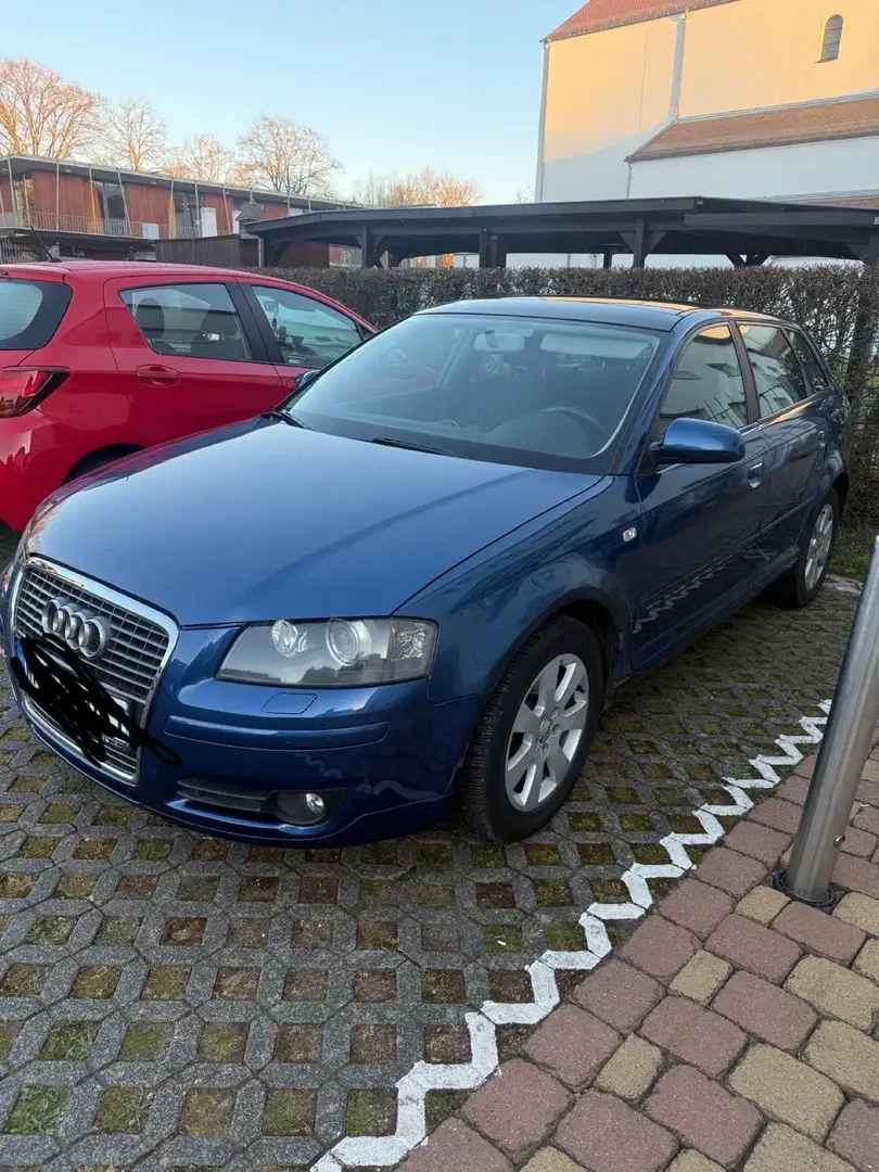 Audi A3 1.8 T Ambiente Blau - 1