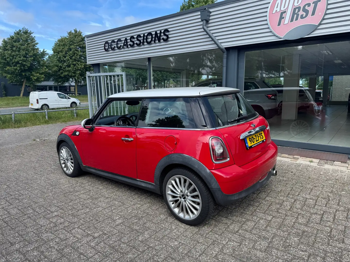 MINI Cooper Mini 1.6 Pepper Червоний - 2