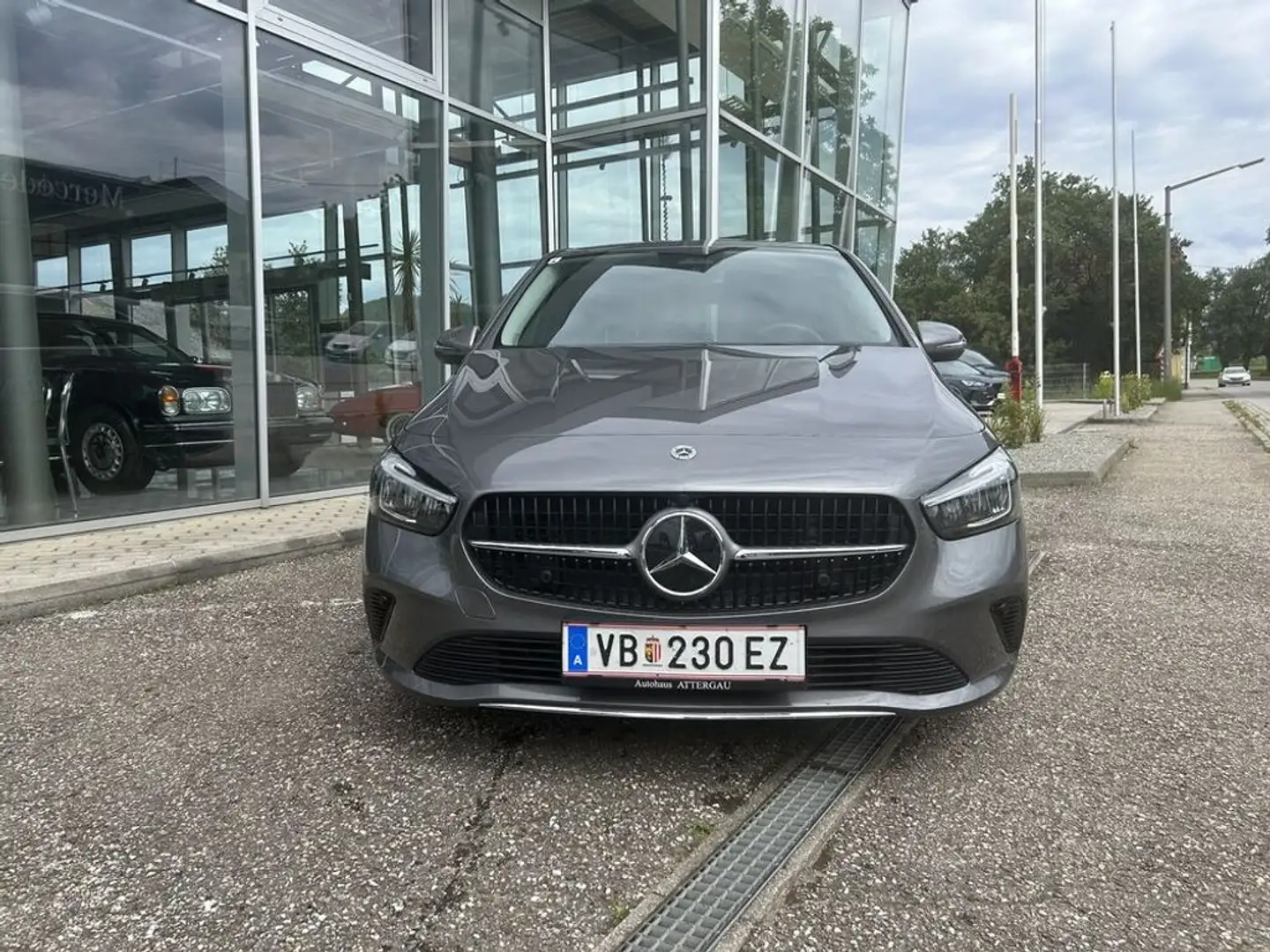 Mercedes-Benz TOP-Ausstattung B 180 d Grijs - 1