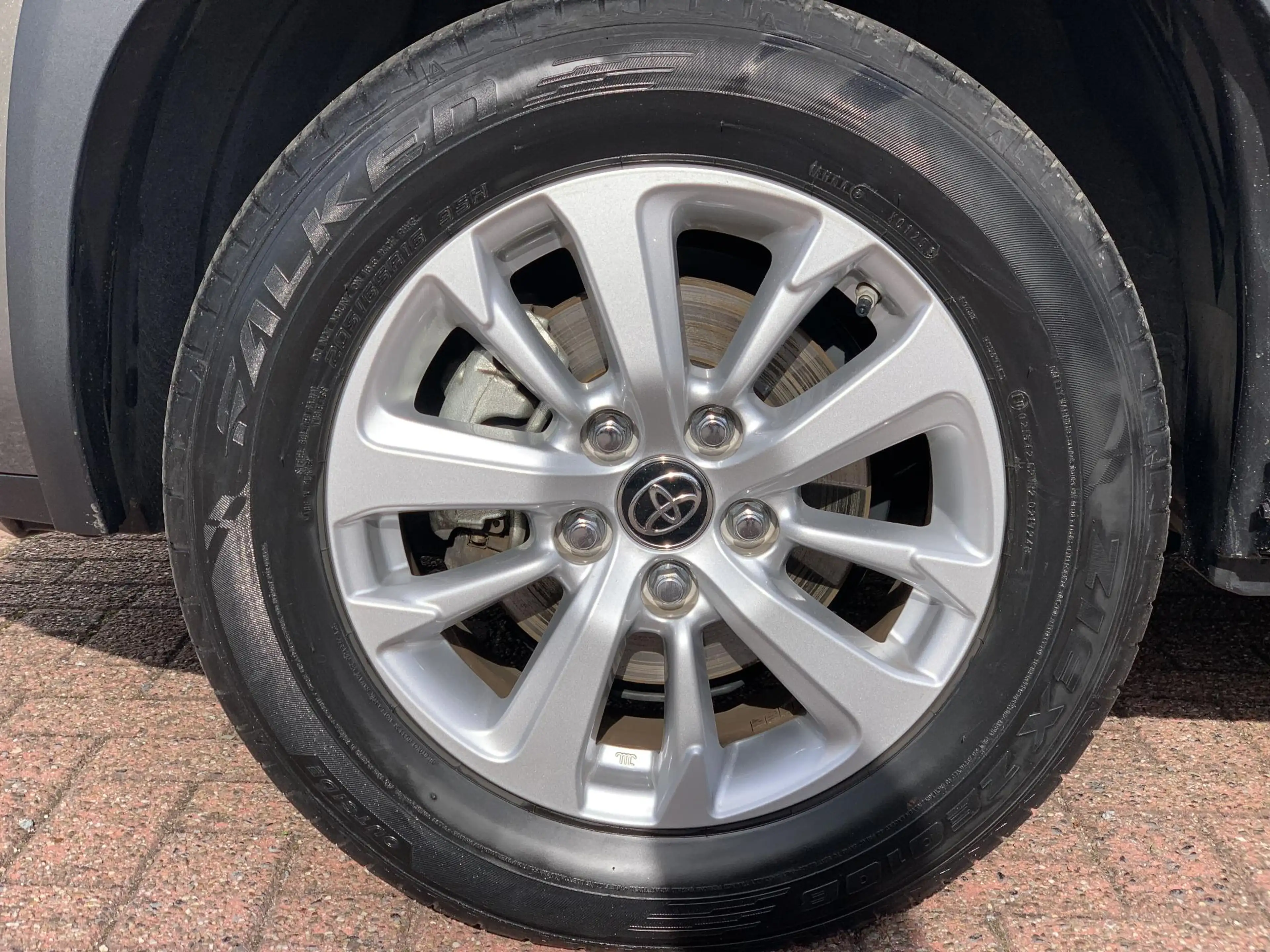 Toyota Yaris Cross 1.5 Hybrid 115 Active / Camera / — photo 6