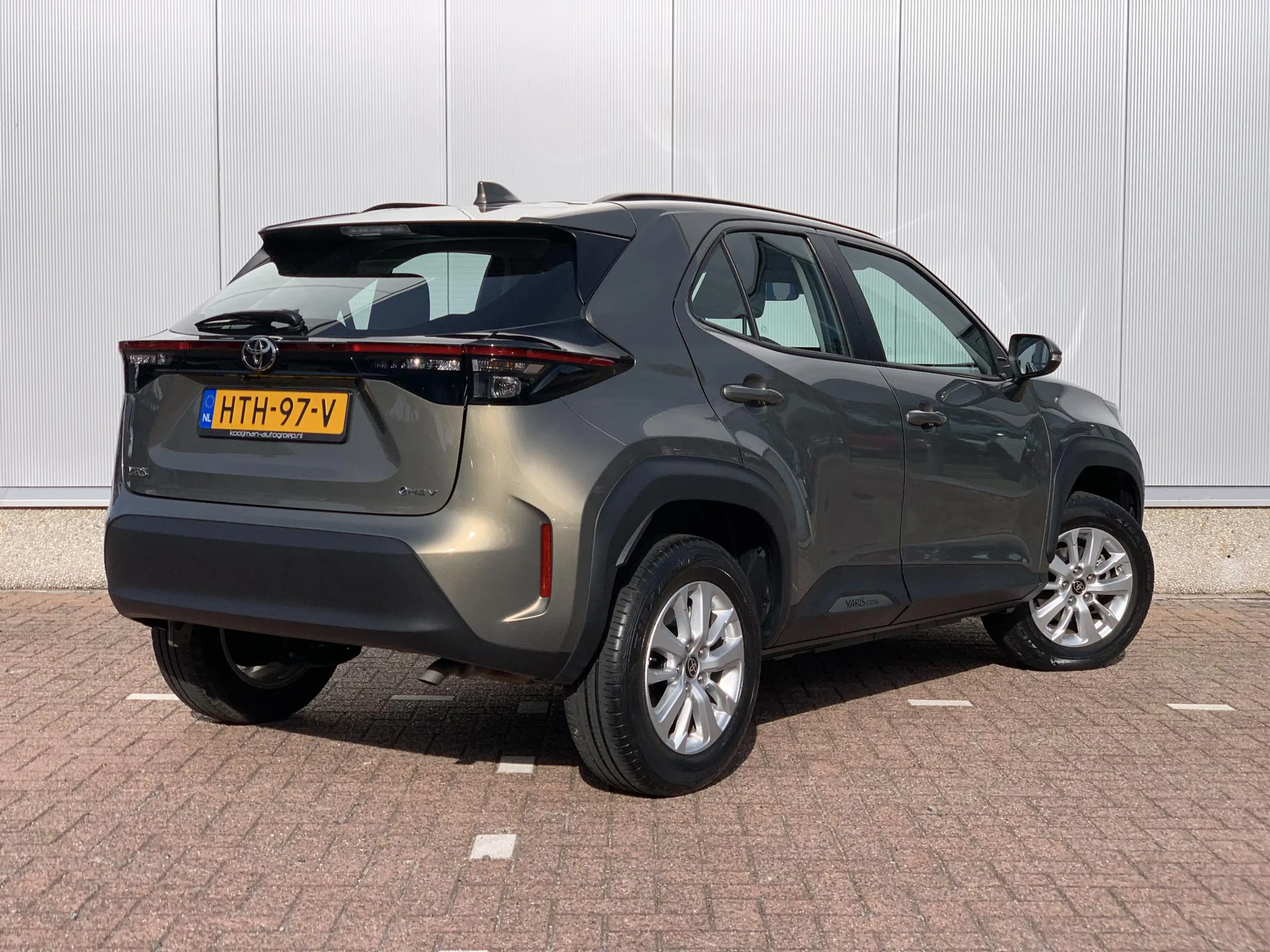 Toyota Yaris Cross 1.5 Hybrid 115 Active / Camera / — photo 2