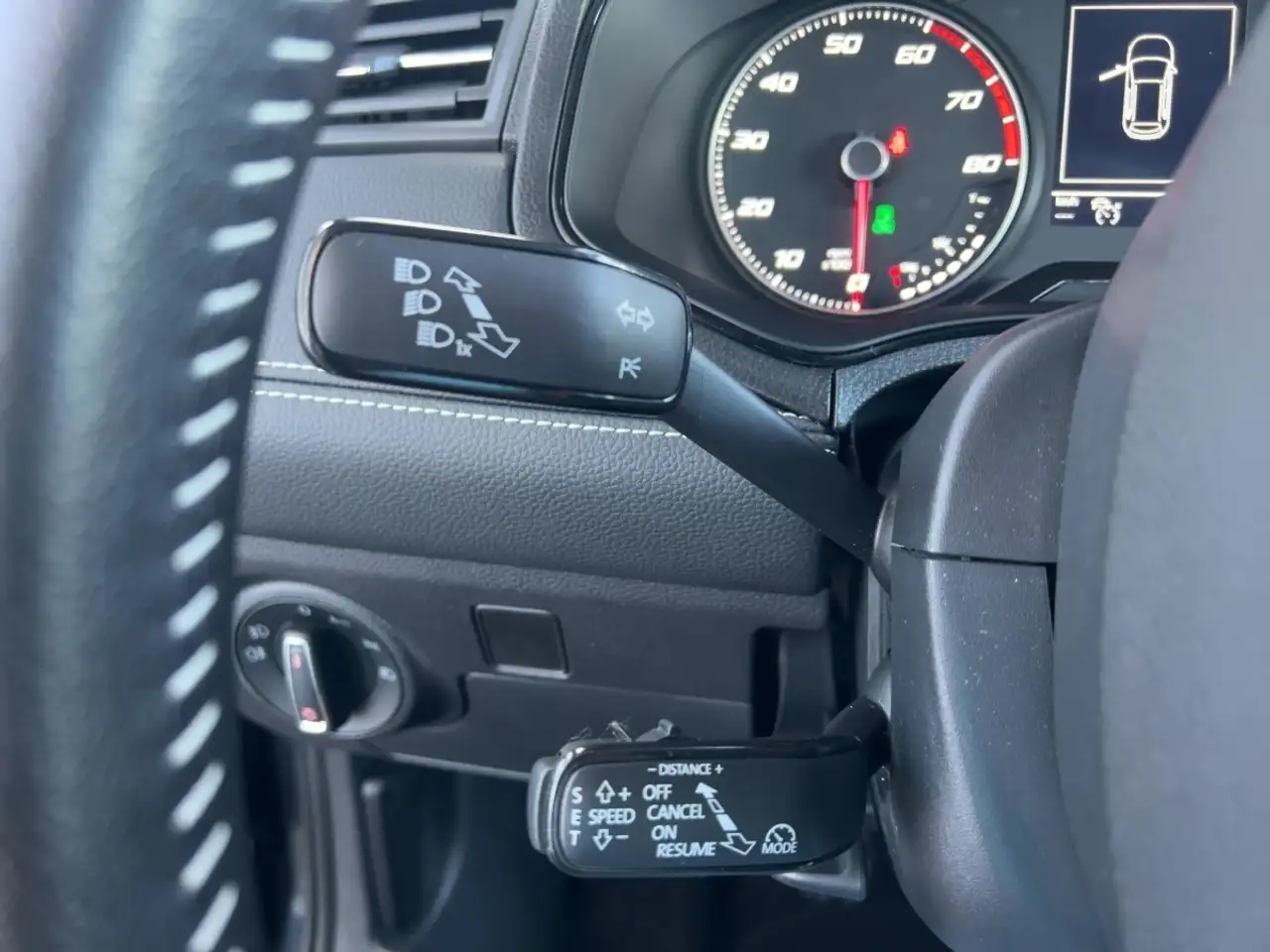 SEAT Arona 1.0 TGI Xcellence Apple CarPlay SHZ PDC BT, миниатюра 16