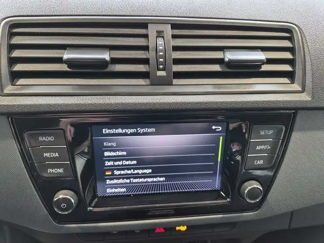 Skoda Fabia view 11