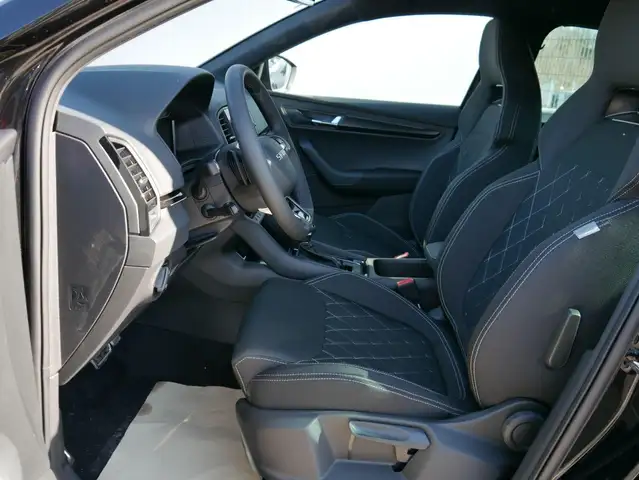 Skoda Karoq Sportline 2.0 TSI 4x4 DSG DSG*ACC*AHK-SCHWENKBA... Ansicht 8