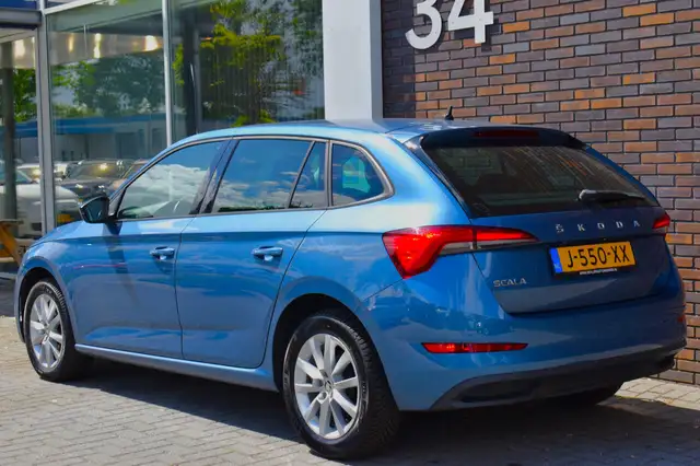 Skoda Scala view 2