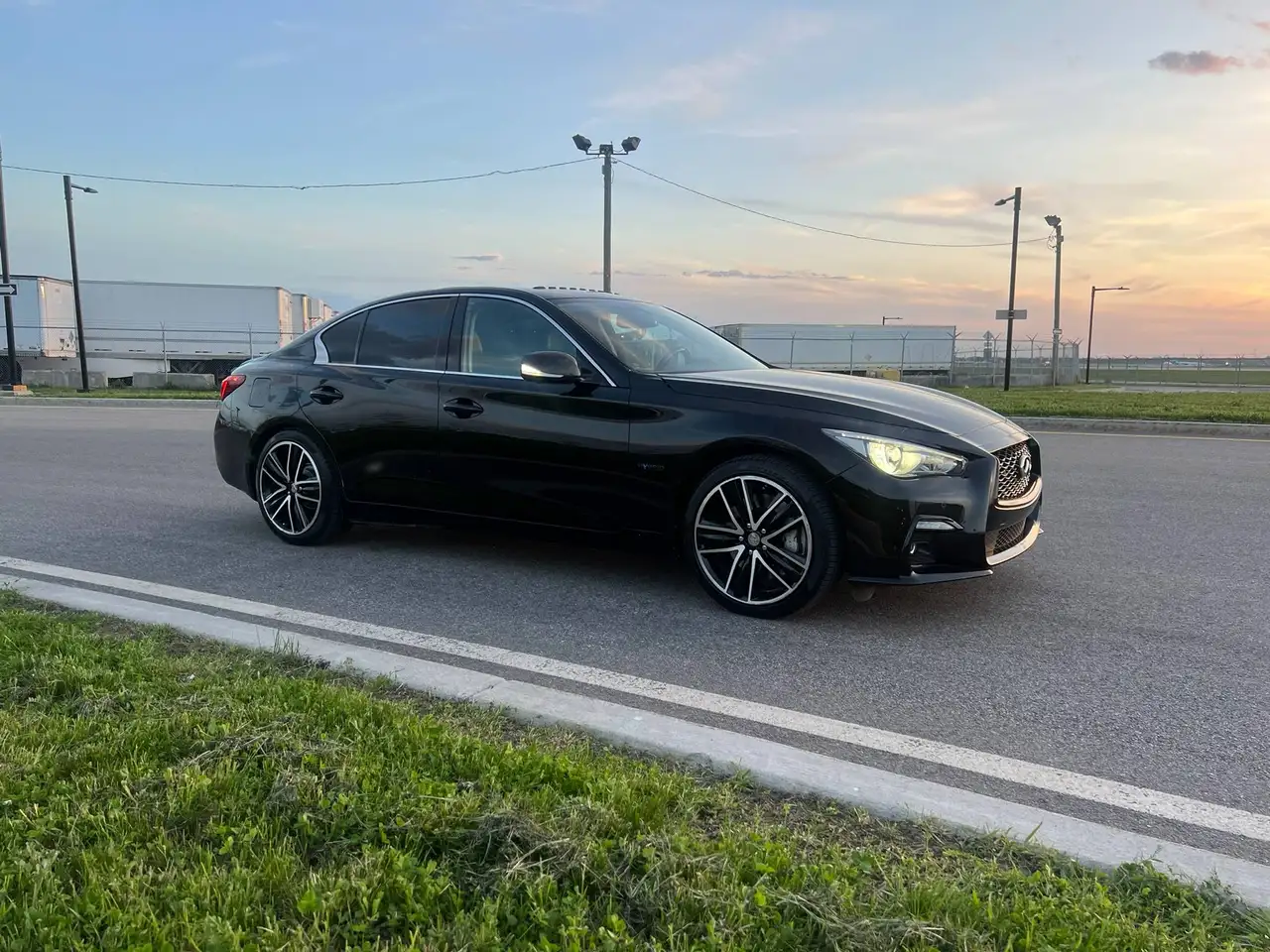 Infiniti Q50 fotografie Infiniti Q50