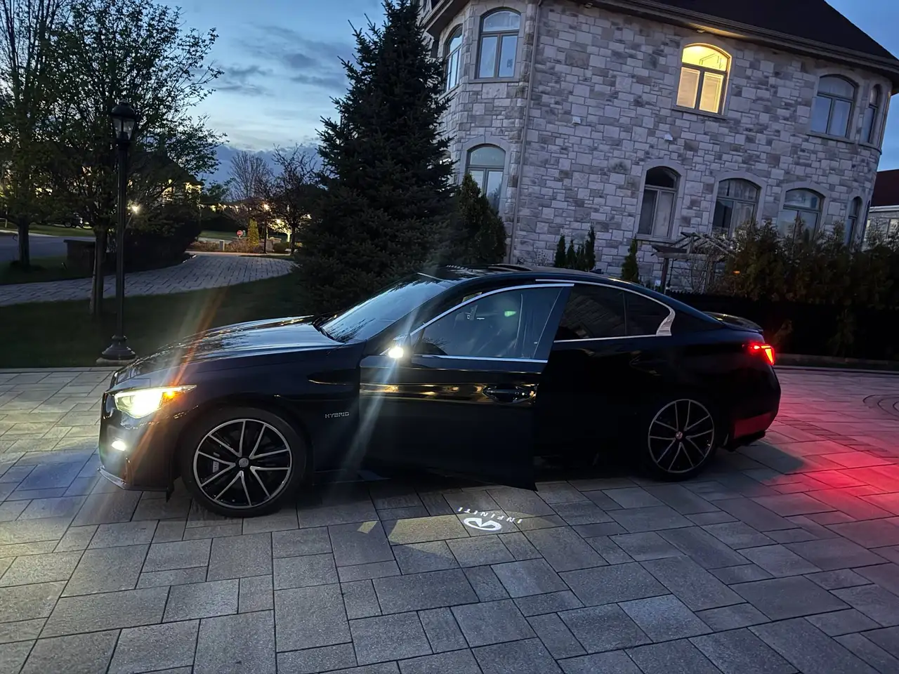 Infiniti Q50 fotografie Infiniti Q50