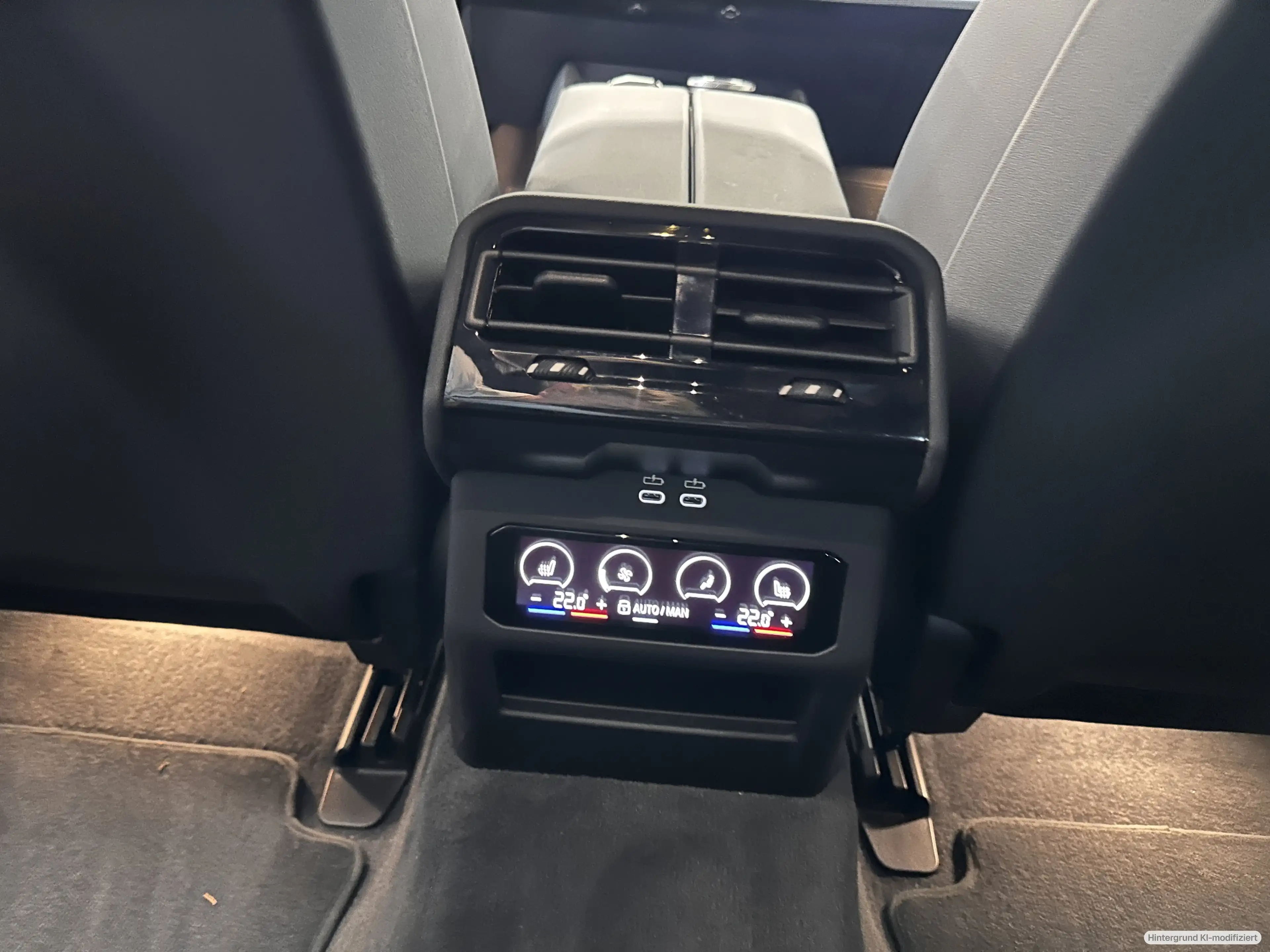 BMW i5 xDrive40 Touring (G61) M Sportpaket Head-Up — photo 12