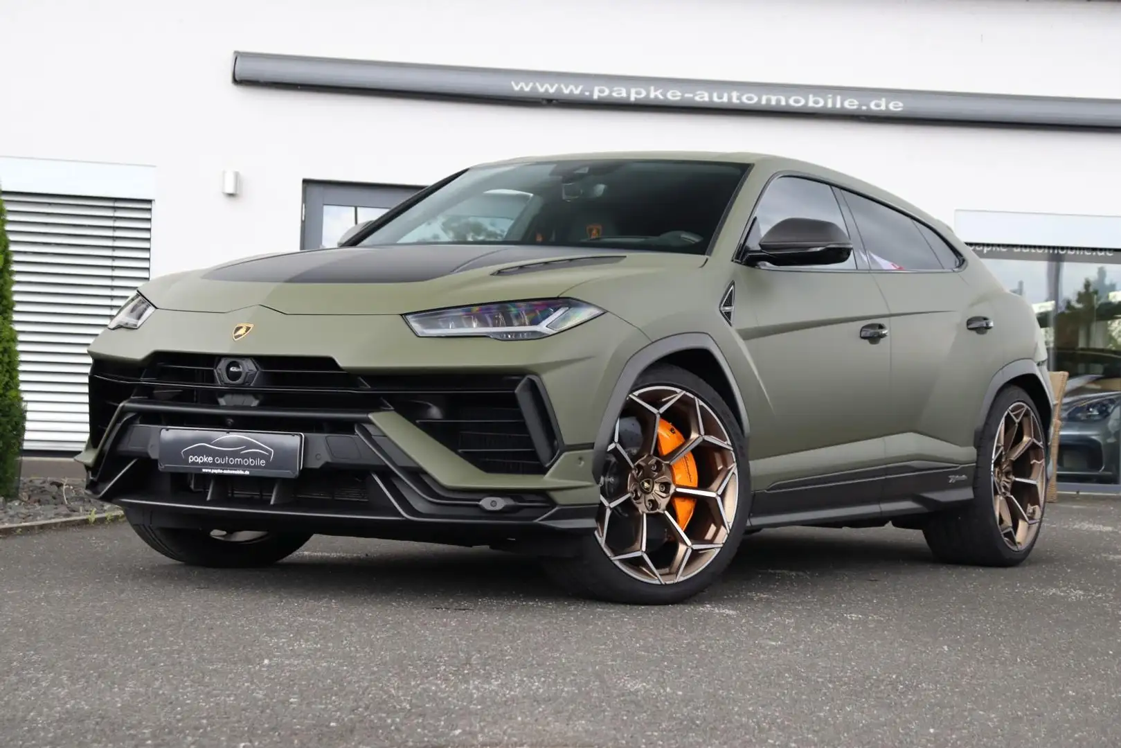 Lamborghini Urus +AKRAPOVIC+CARBON+ADAS+PANO+B&O+ Vert - 2