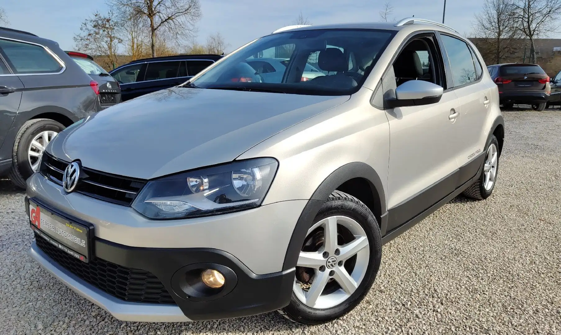 Volkswagen Polo V Cross 1.2 TSI Alufelgen*Tempomat*2.Hand* Béžová - 1