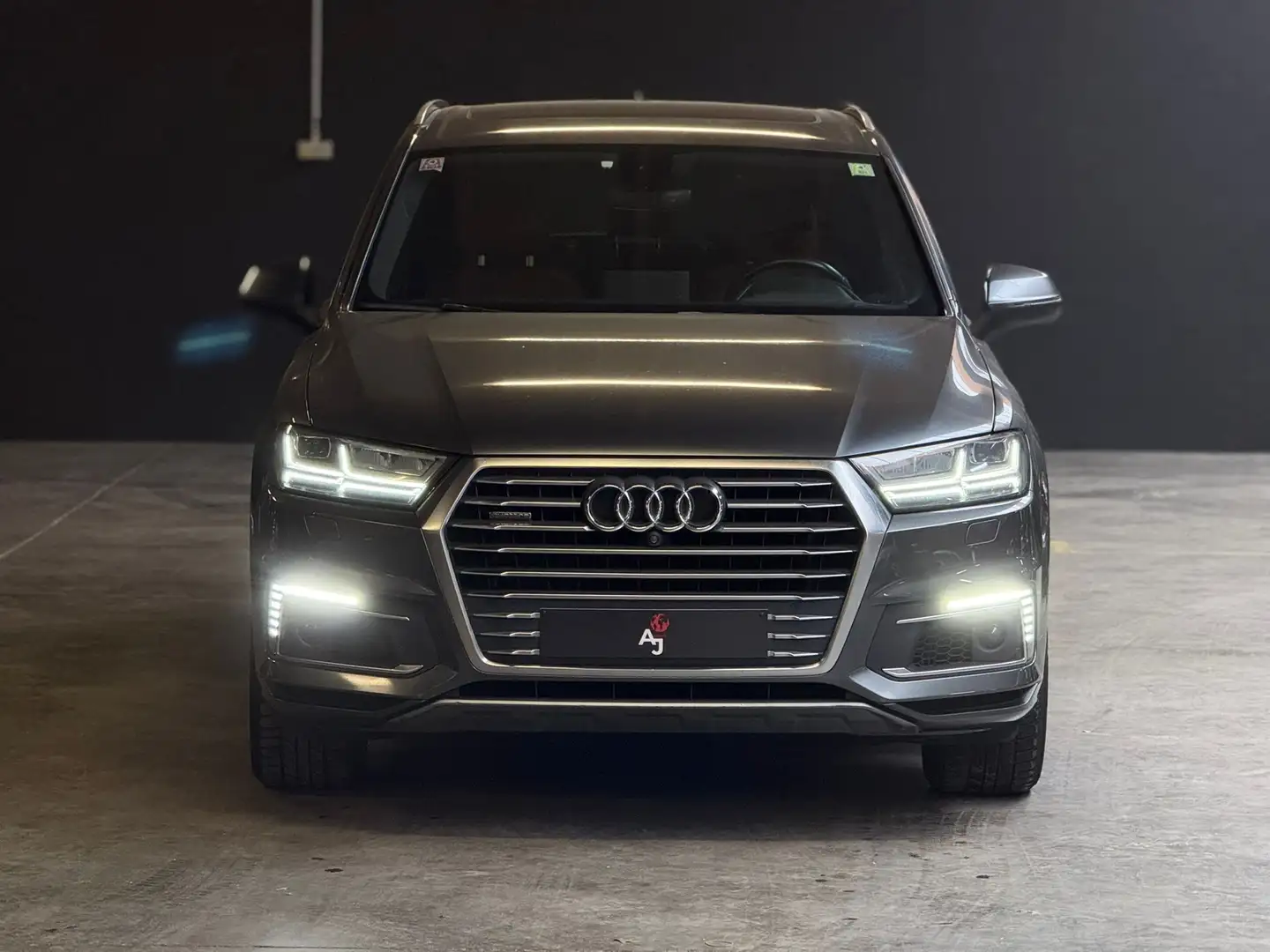 Audi Q7 Q7 3.0 TDI e-tron Quattro Tiptronic // Pano Gris - 2