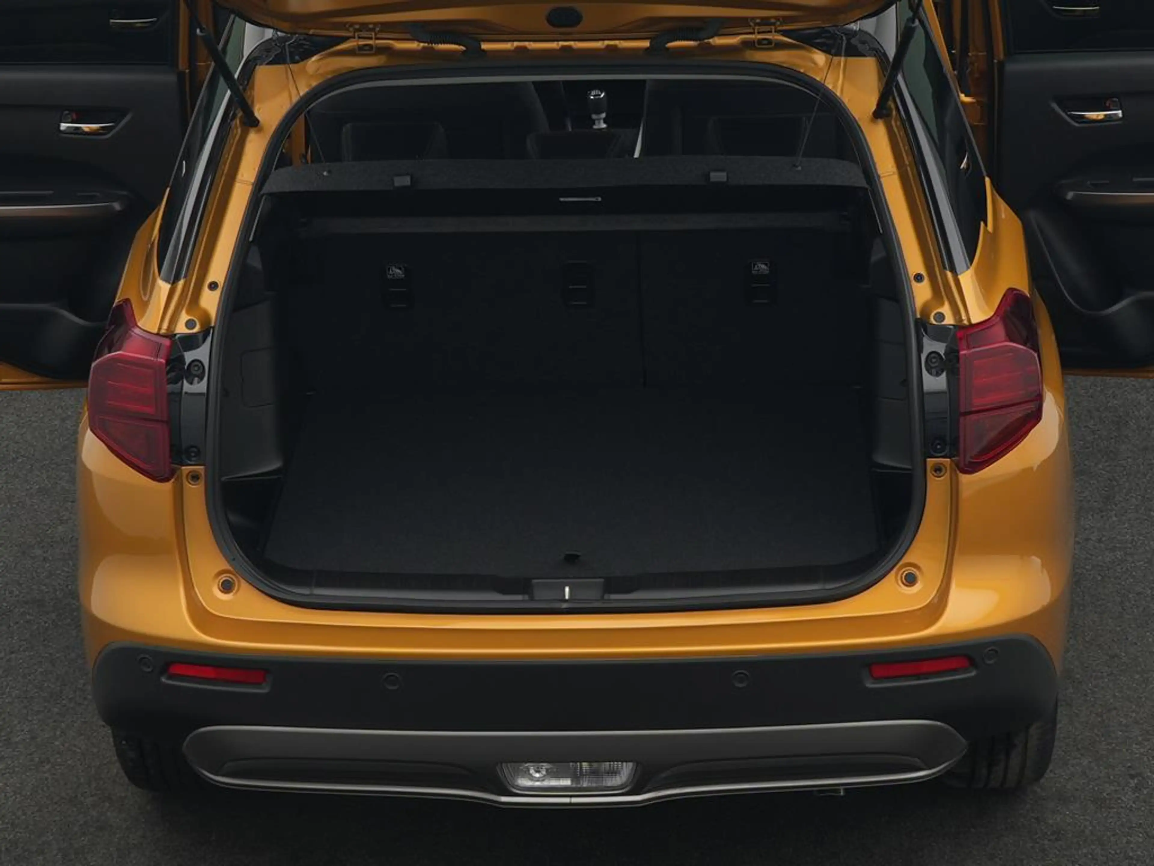 Suzuki Vitara 1.4 COMFORT+ HYBRID — photo 9