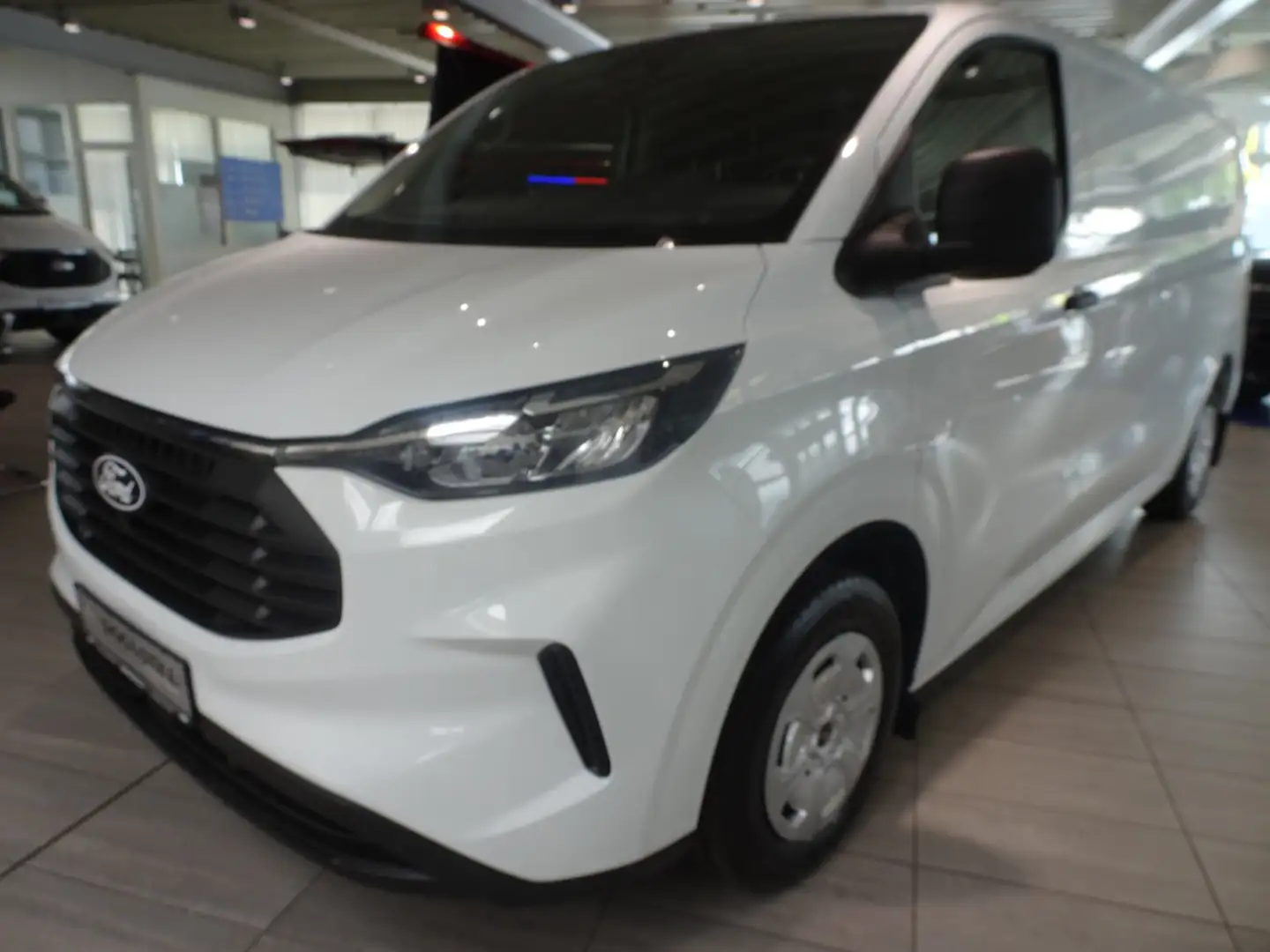 Ford Transit Custom Kasten Trend 320 L2 AHK*NAVI*SHZ Weiß - 2