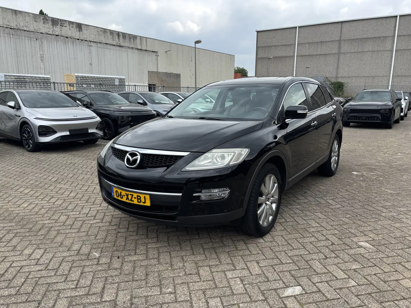 Mazda CX-9 3.7 V6 4x4 Schwarz - 1