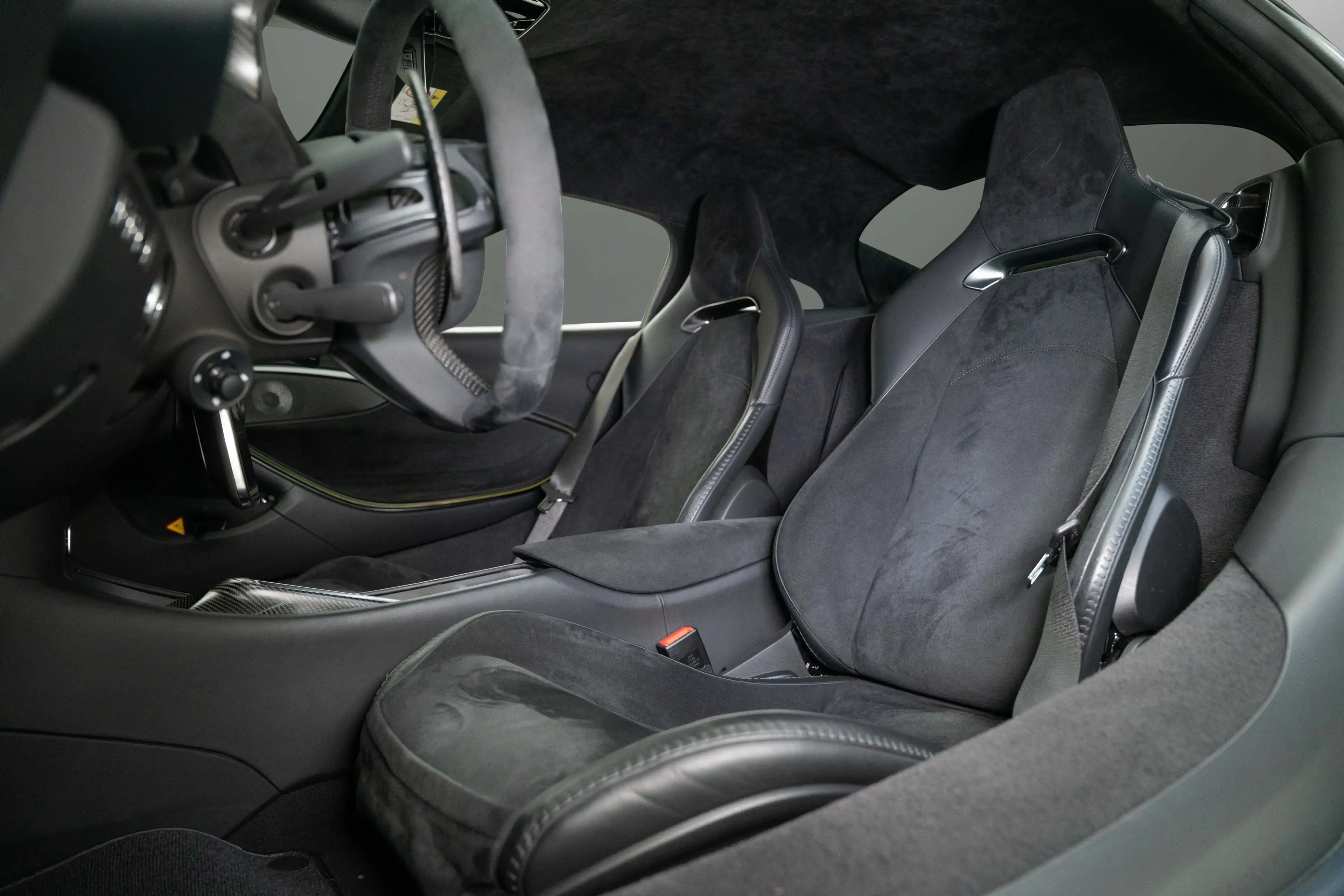 McLaren Artura 3 Jahre Garantie & 2 Jahre Service inkl — photo 13