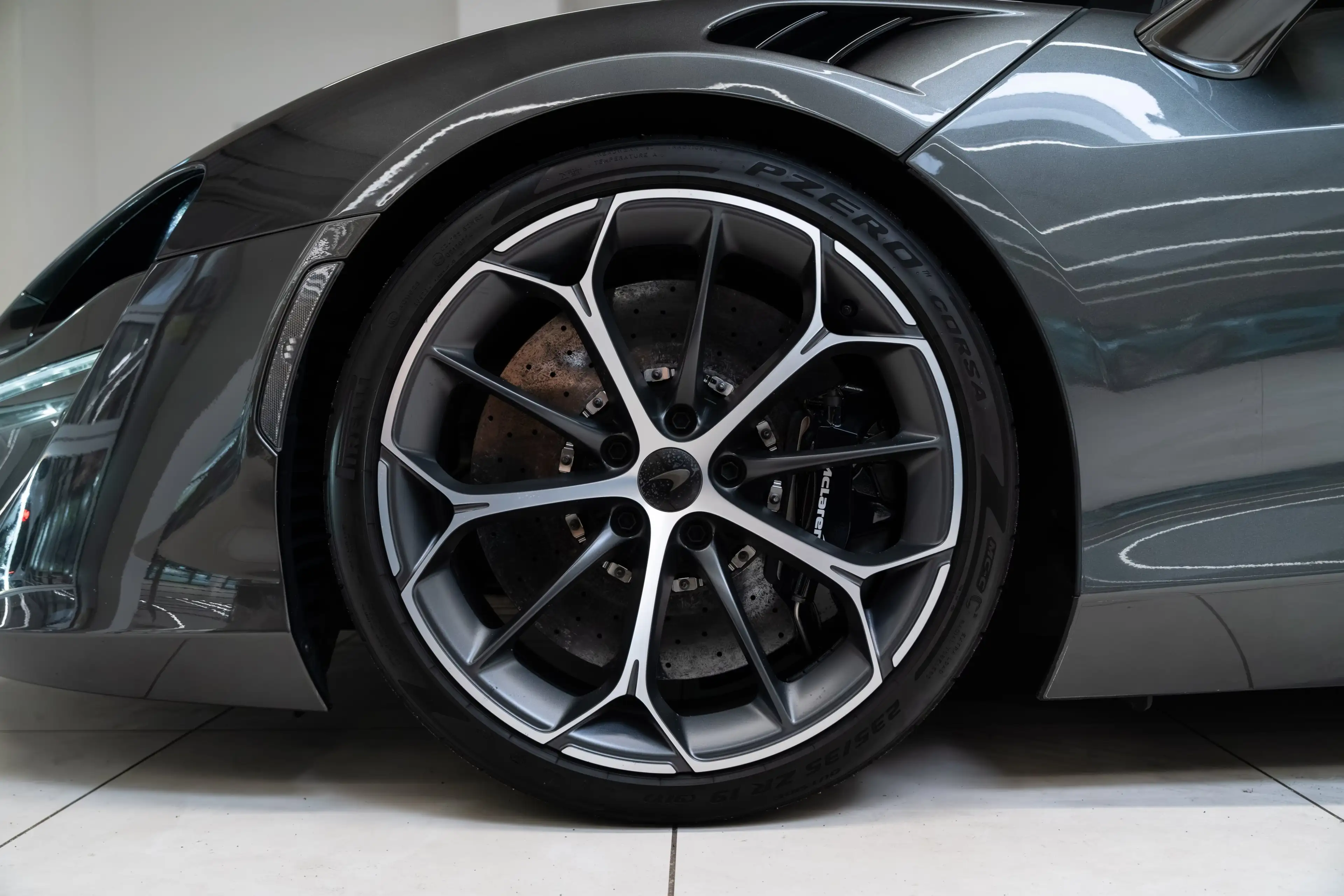 McLaren Artura 3 Jahre Garantie & 2 Jahre Service inkl — photo 8