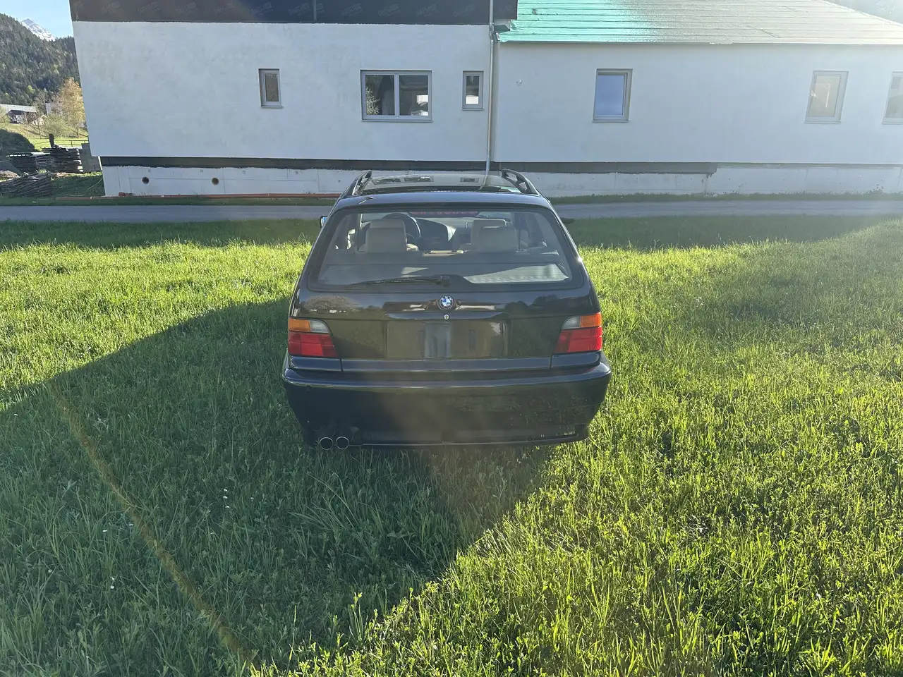BMW 318 i touring, foto 5