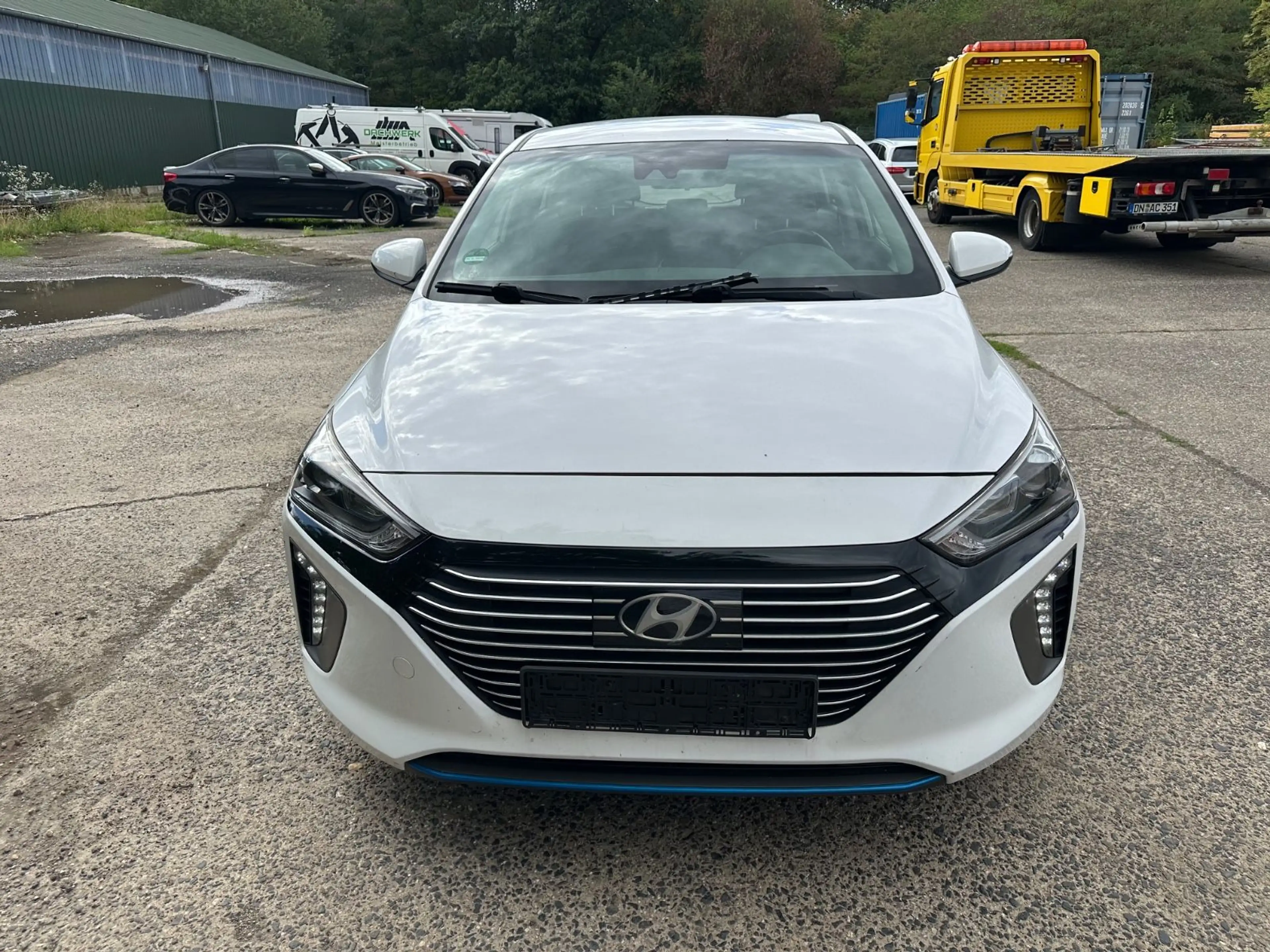 Hyundai IONIQ Ioniq Trend Hybrid — photo 3