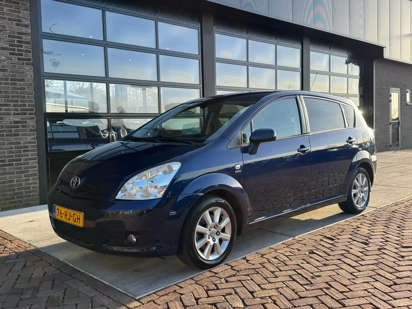 Toyota Corolla Verso 1.8 VVT-i Luna 7p. | Autm | Trekhaak | Cruise | PD Bleu - 1