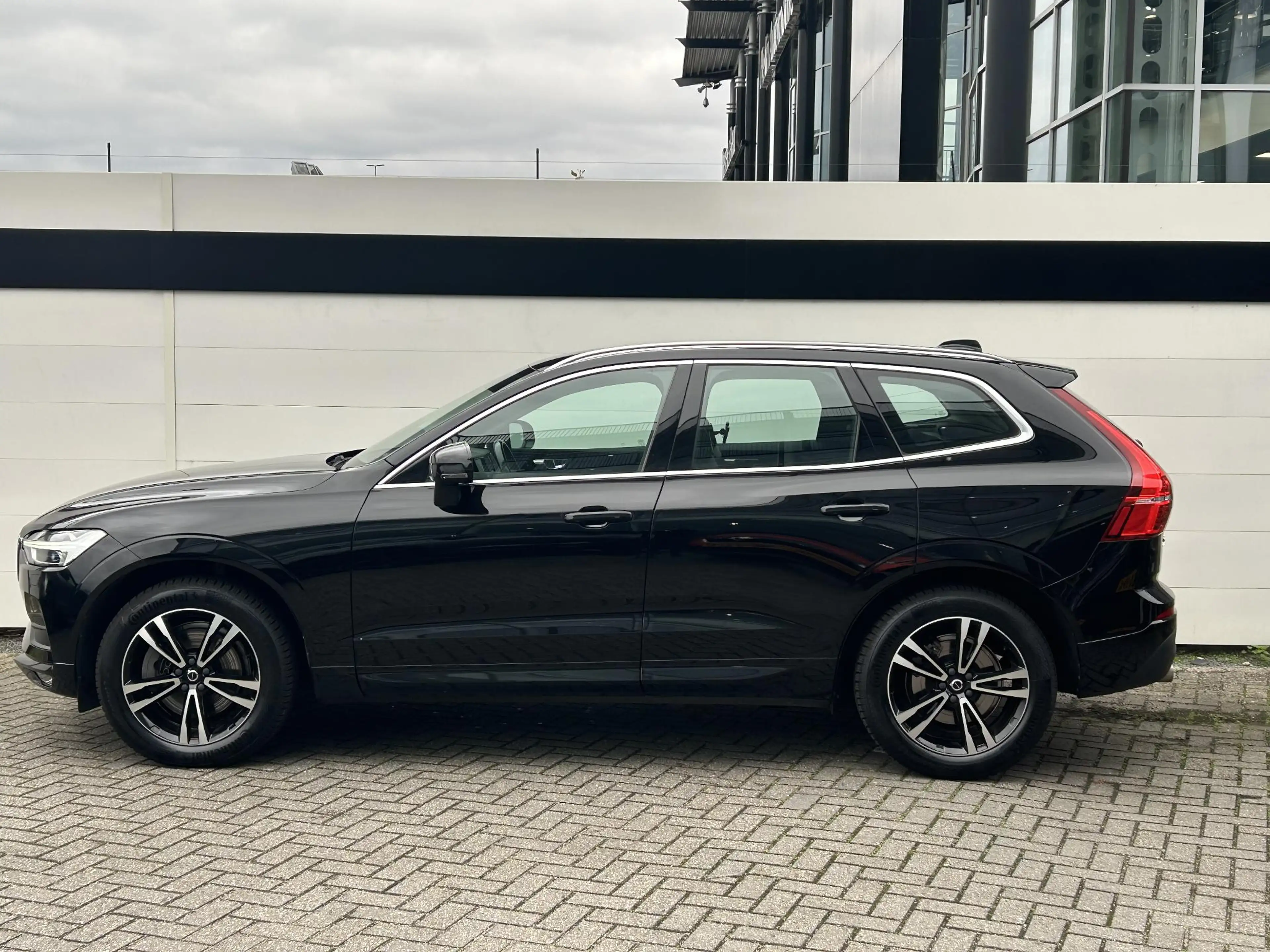Volvo XC60 2.0 B5 Inscription | Navigatie | Camera | Cruise C — photo 14