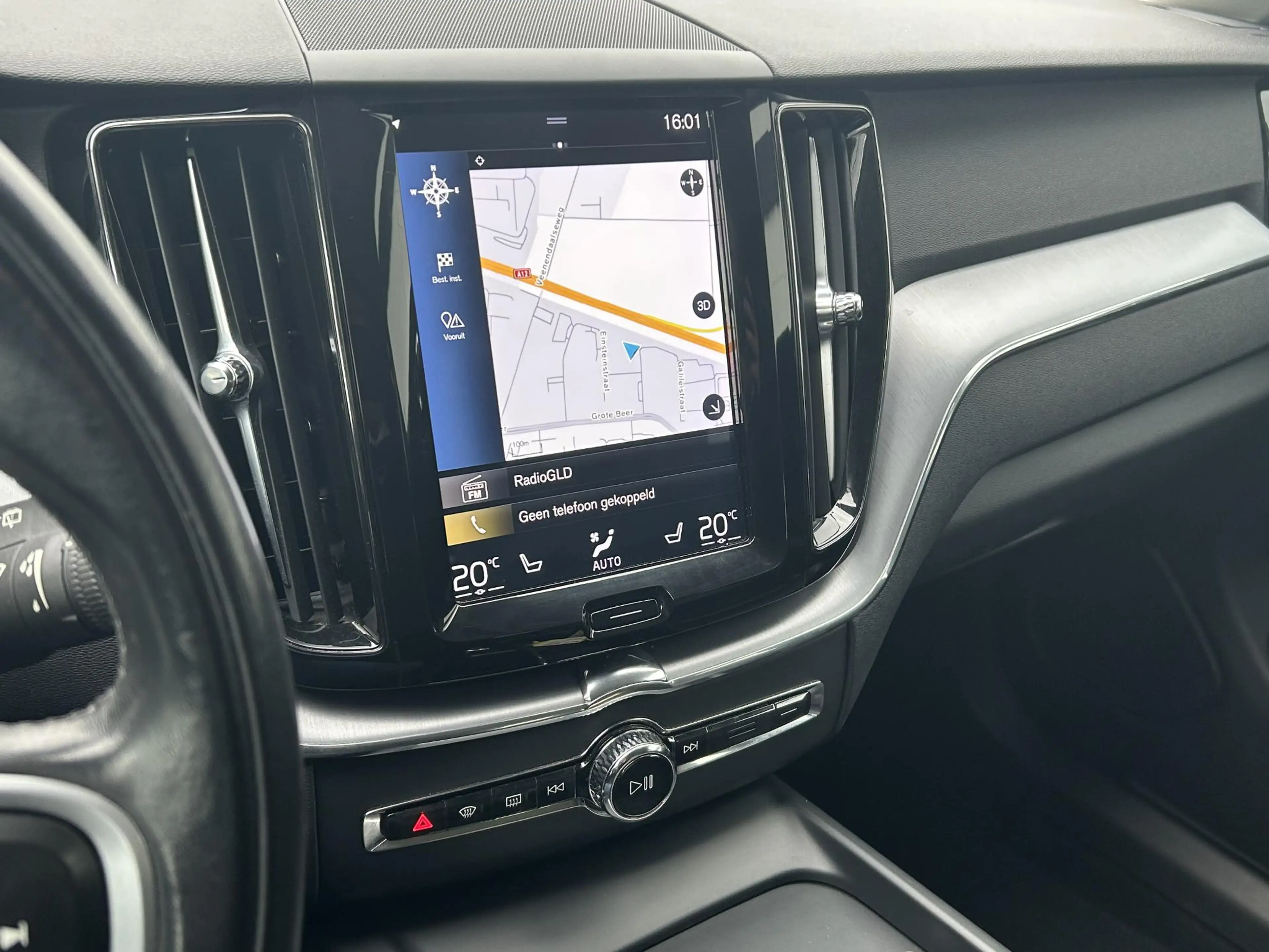 Volvo XC60 2.0 B5 Inscription | Navigatie | Camera | Cruise C — photo 11