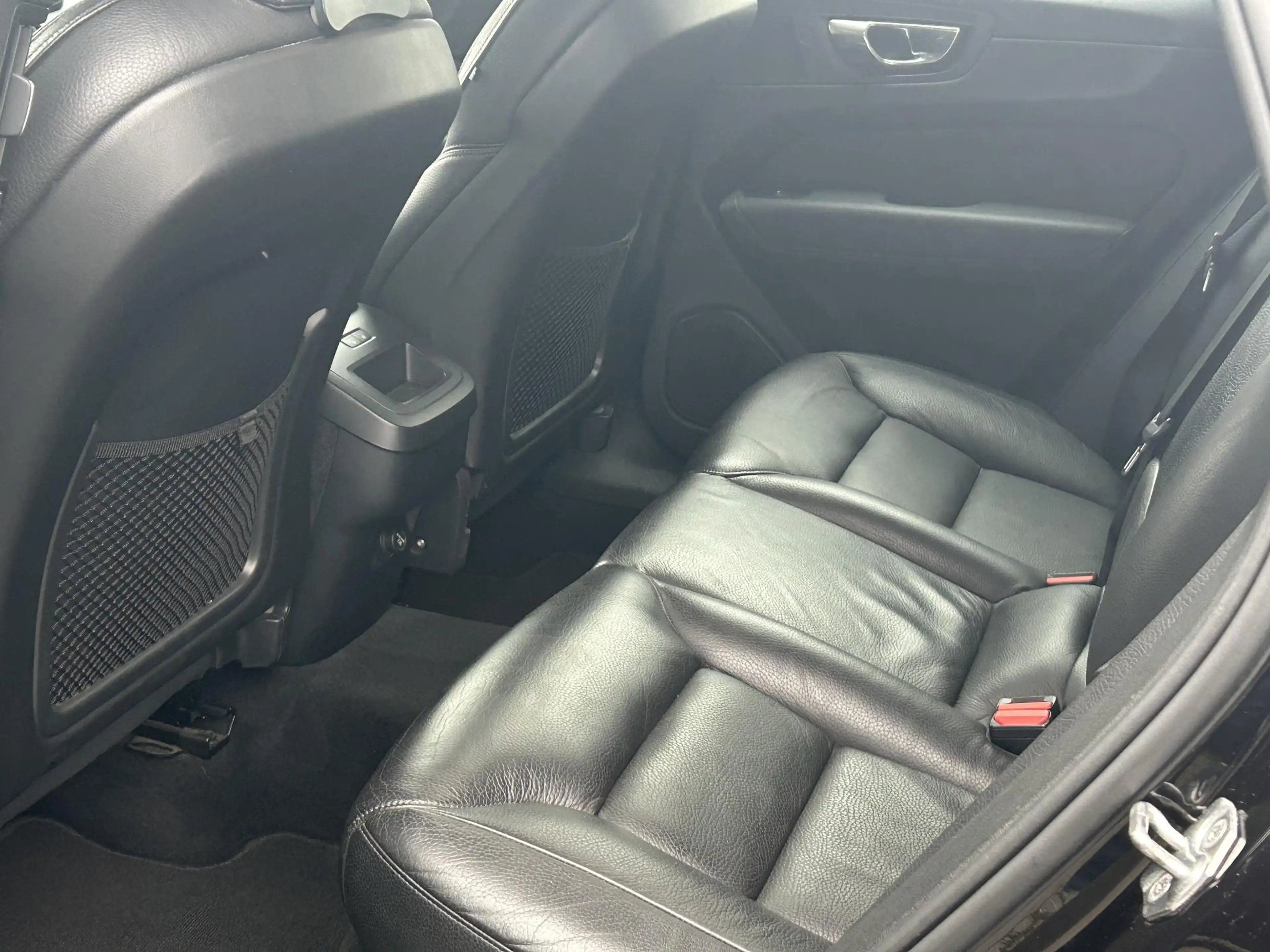 Volvo XC60 2.0 B5 Inscription | Navigatie | Camera | Cruise C — photo 8
