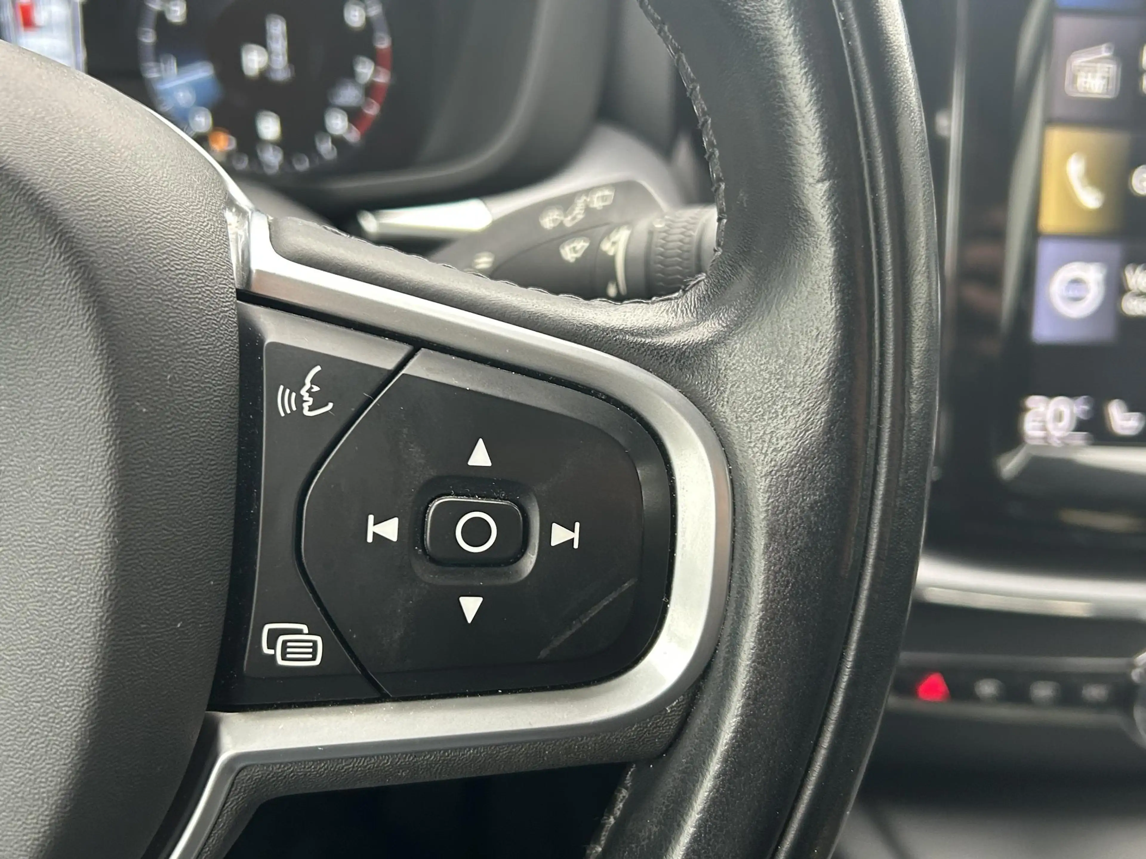 Volvo XC60 2.0 B5 Inscription | Navigatie | Camera | Cruise C — photo 20
