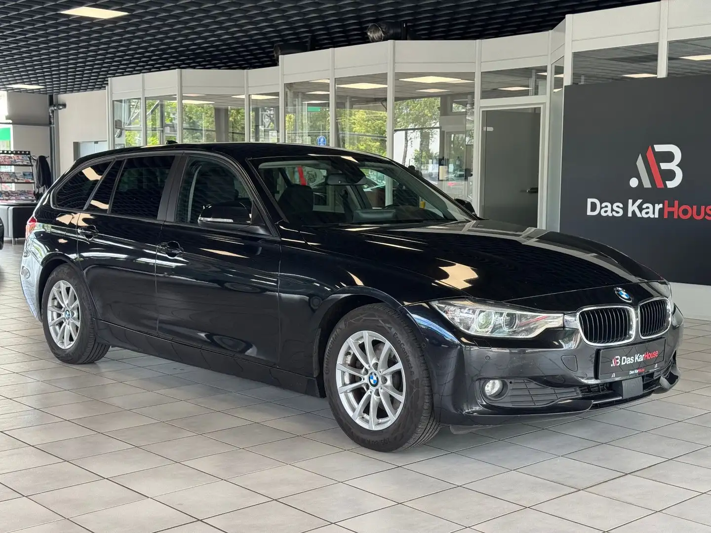 BMW 320 d Touring Aut. ·ACC·HUD·Apple CarPlay·H&K Noir - 1