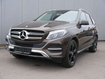 d 4Matic NAVI/LED/S-DACH/AHK/RFK