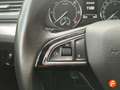 Skoda Superb Combi 2.0 TDI 110KW (150cv) DSG Style Jaune - thumbnail 18