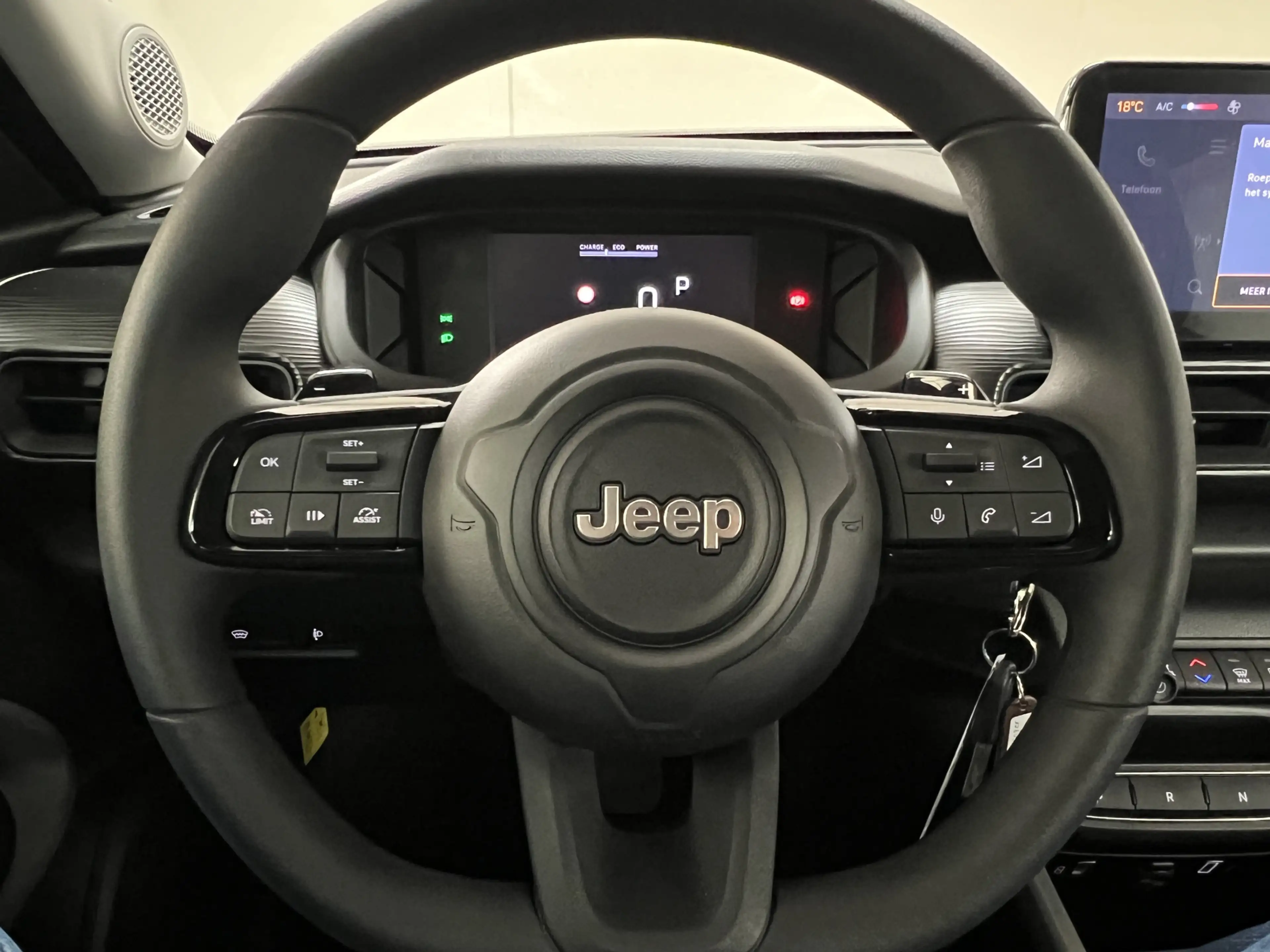 Jeep Avenger 1.2 e-Hybrid Longitude automaat 100 PK Cruise cont — photo 15
