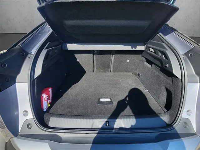 Peugeot 3008 view 7
