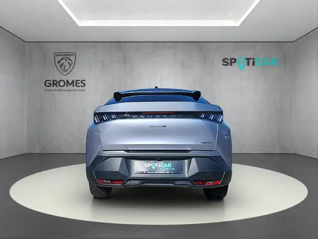 Peugeot 3008 view 4