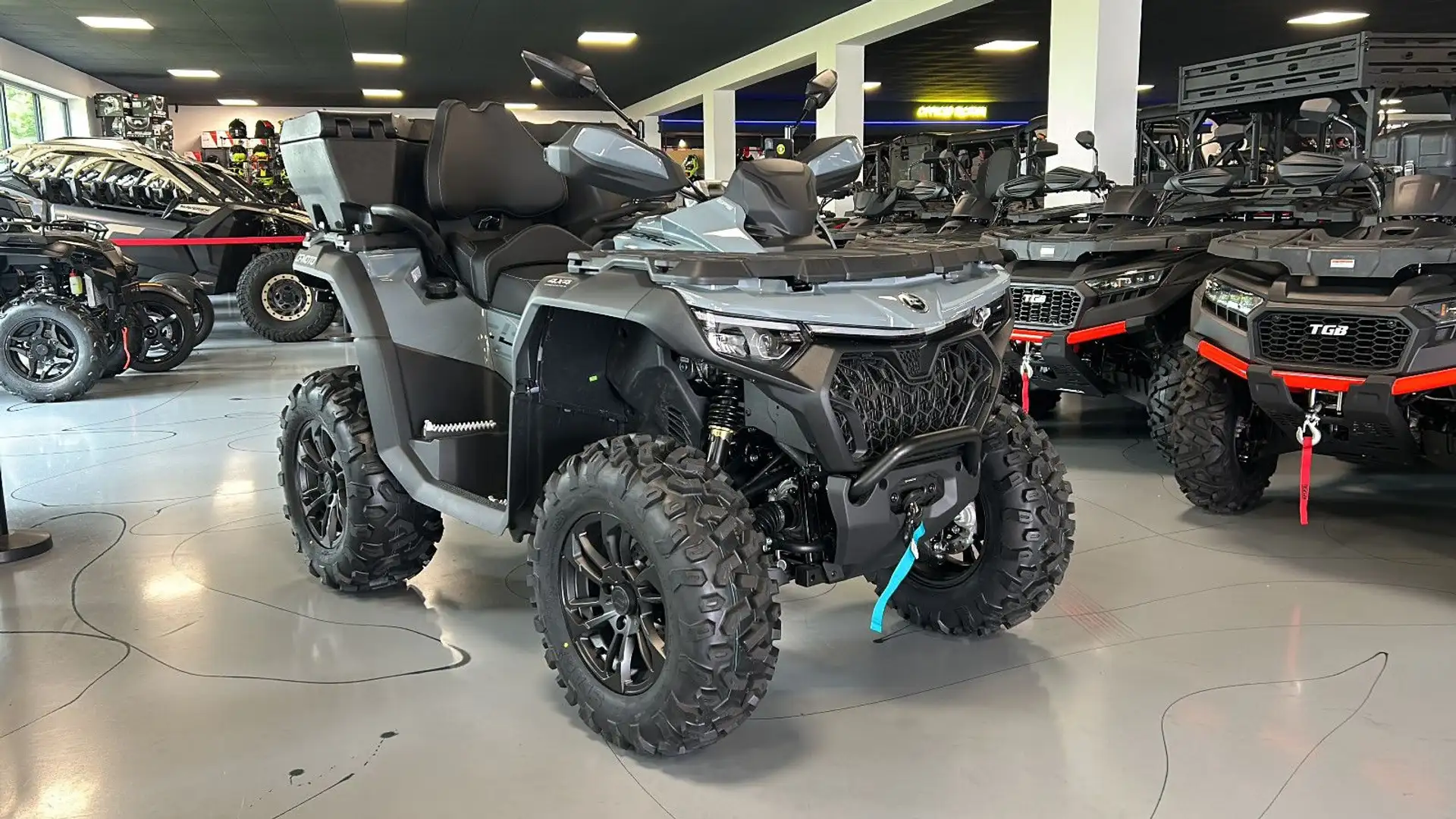Sonstige Marken CFORCE 850 TOURING  Neues Modell!!! Grau - 1