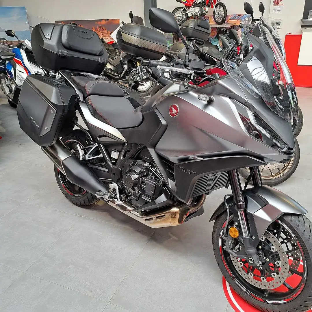 Honda NT 1100 DCT Gris - 1