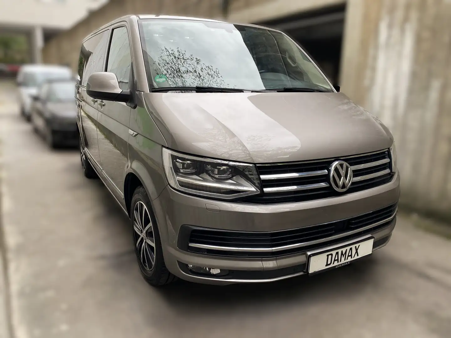 Volkswagen T6 Multivan Multivan Generation Six*NAVI*STANDHZG*LED Beige - 2