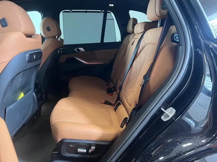 BMW X5 2024, foto 14