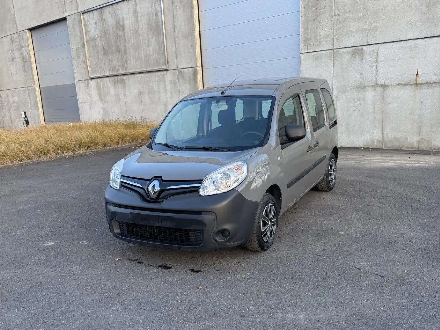 Renault Kangoo 1.2 TCe Energy Grand Confort (EU6) - 1