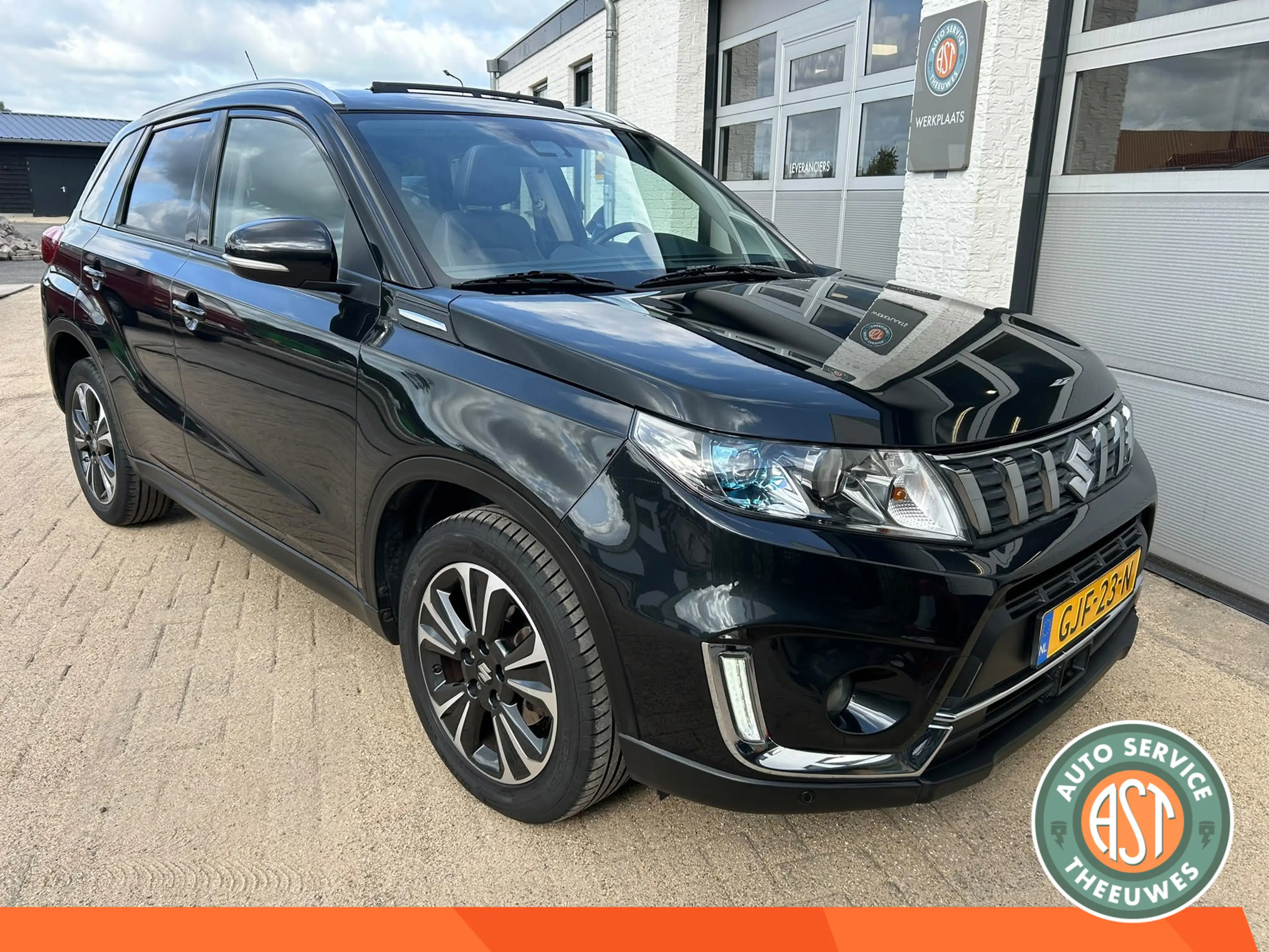 Suzuki Vitara AUTOMAAT|PANO DAK|NAVI|CAMERA|TREKHAAK 1.4 Booster — photo 11